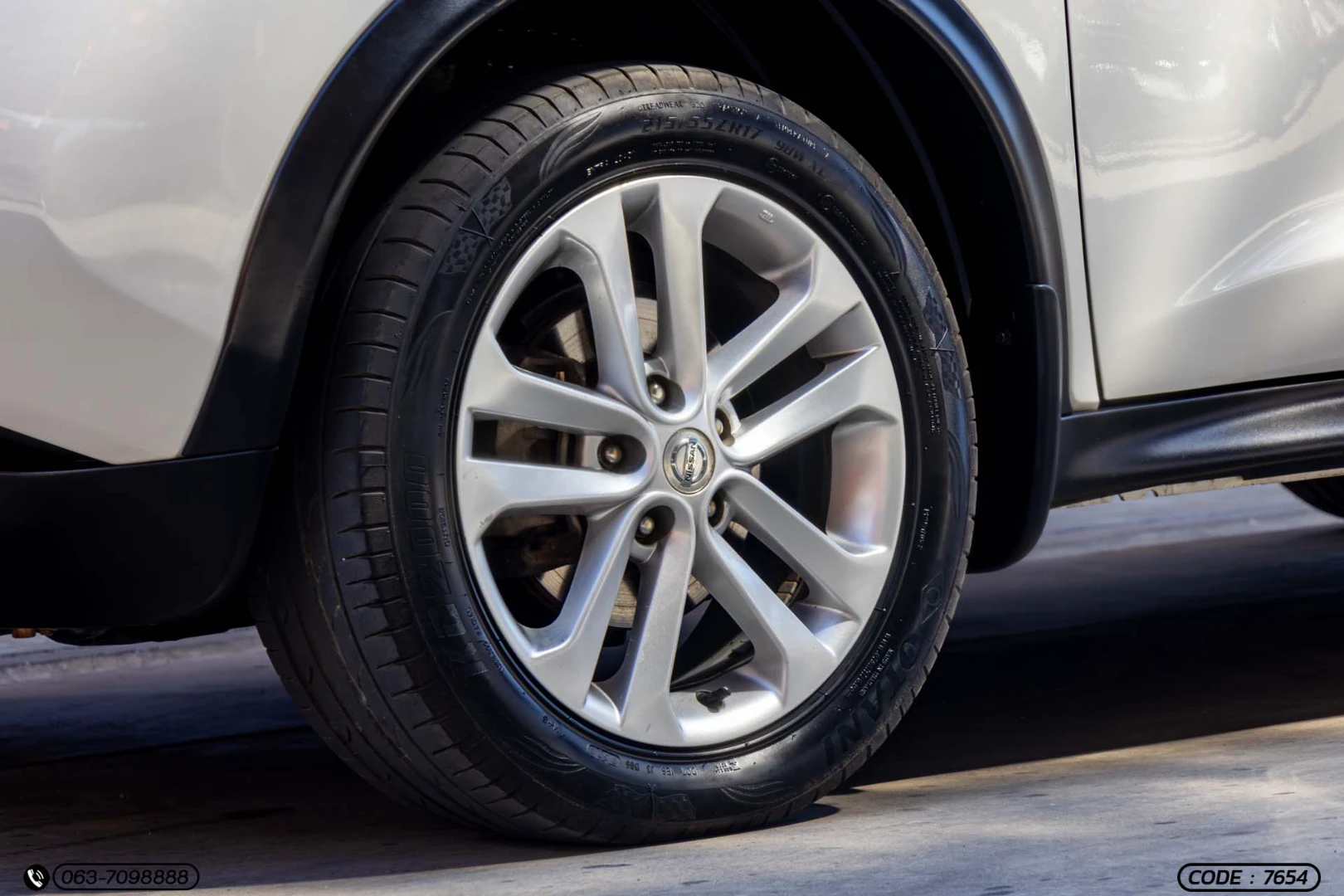 Nissan JUKE 1.6 V - ภาพย่อที่ 6