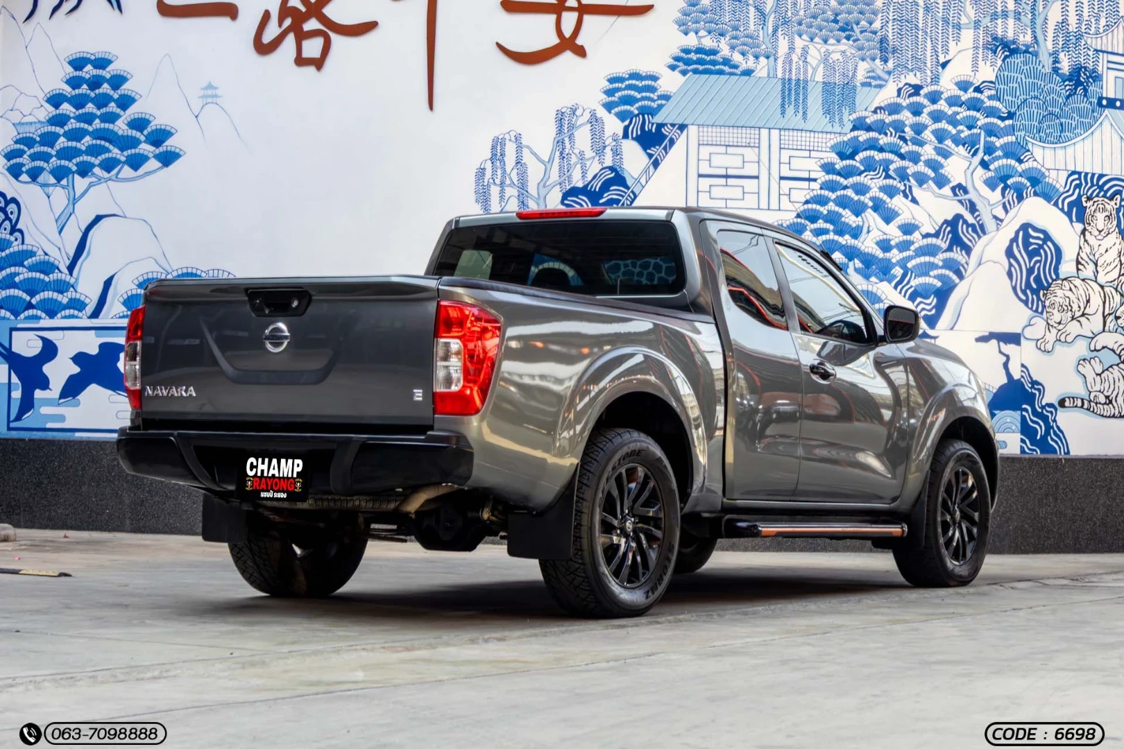 Nissan NP300 NAVARA KING CAB 2.5 E CALIBRE BLACK EDITION II - ภาพย่อที่ 7