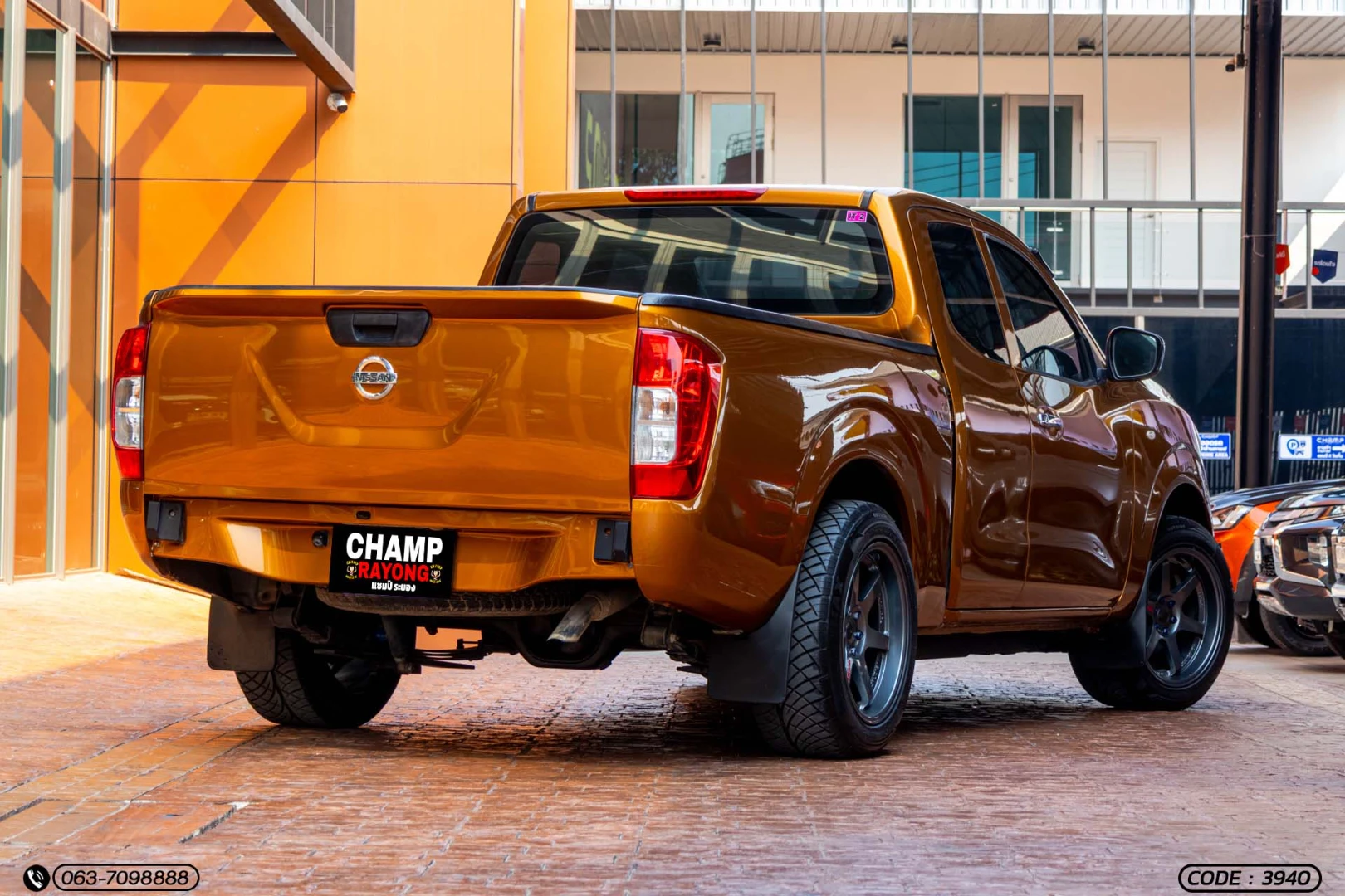 Nissan NP300 NAVARA KING CAB 2.5 E - ภาพย่อที่ 7