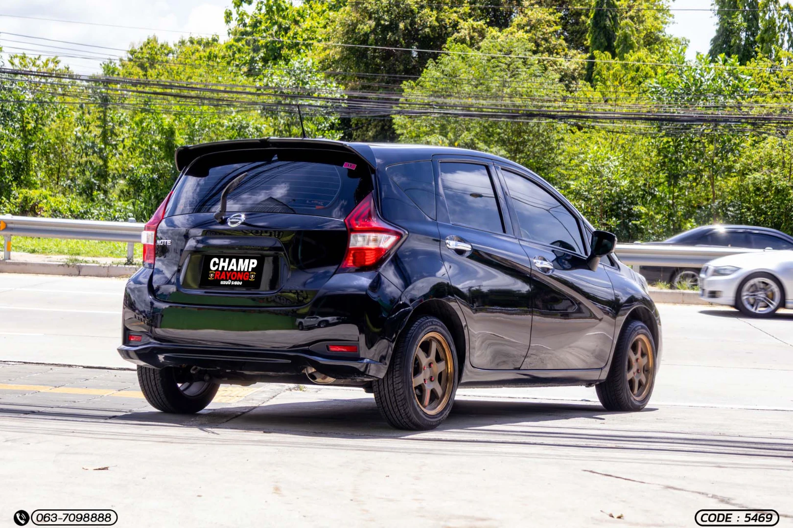 Nissan NOTE 1.2 V - ภาพย่อที่ 8