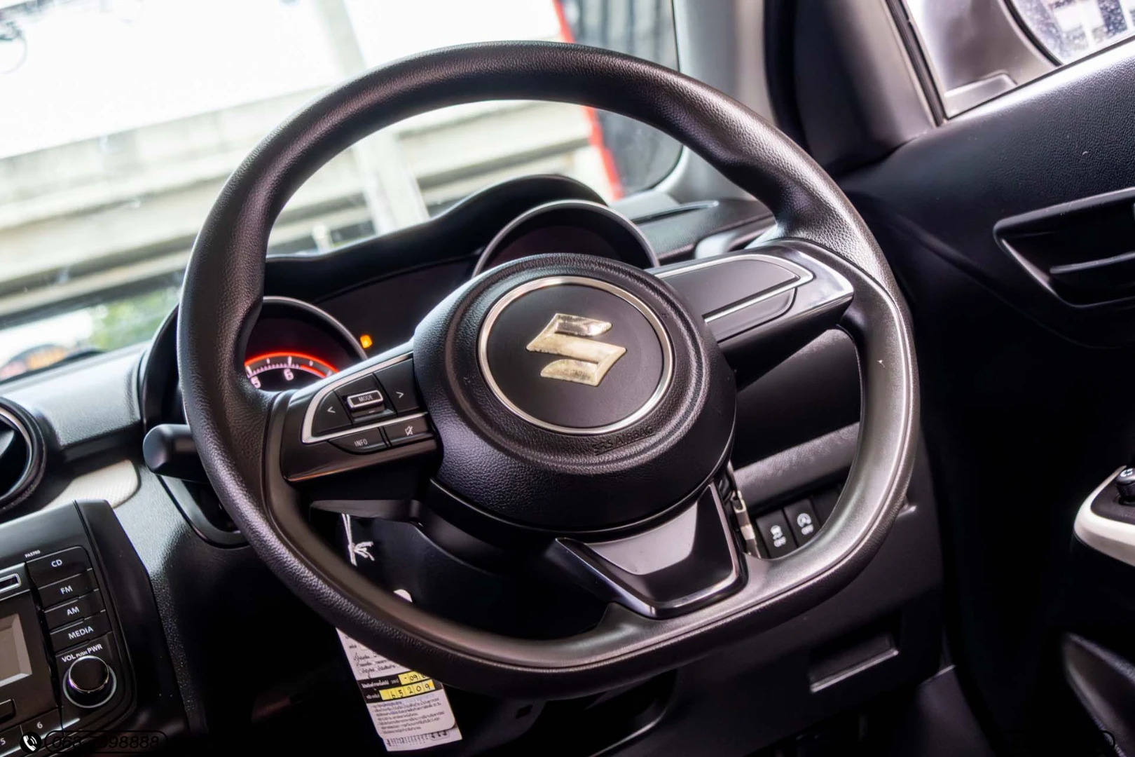 Suzuki SWIFT 1.2 GL (MY18) - ภาพย่อที่ 17