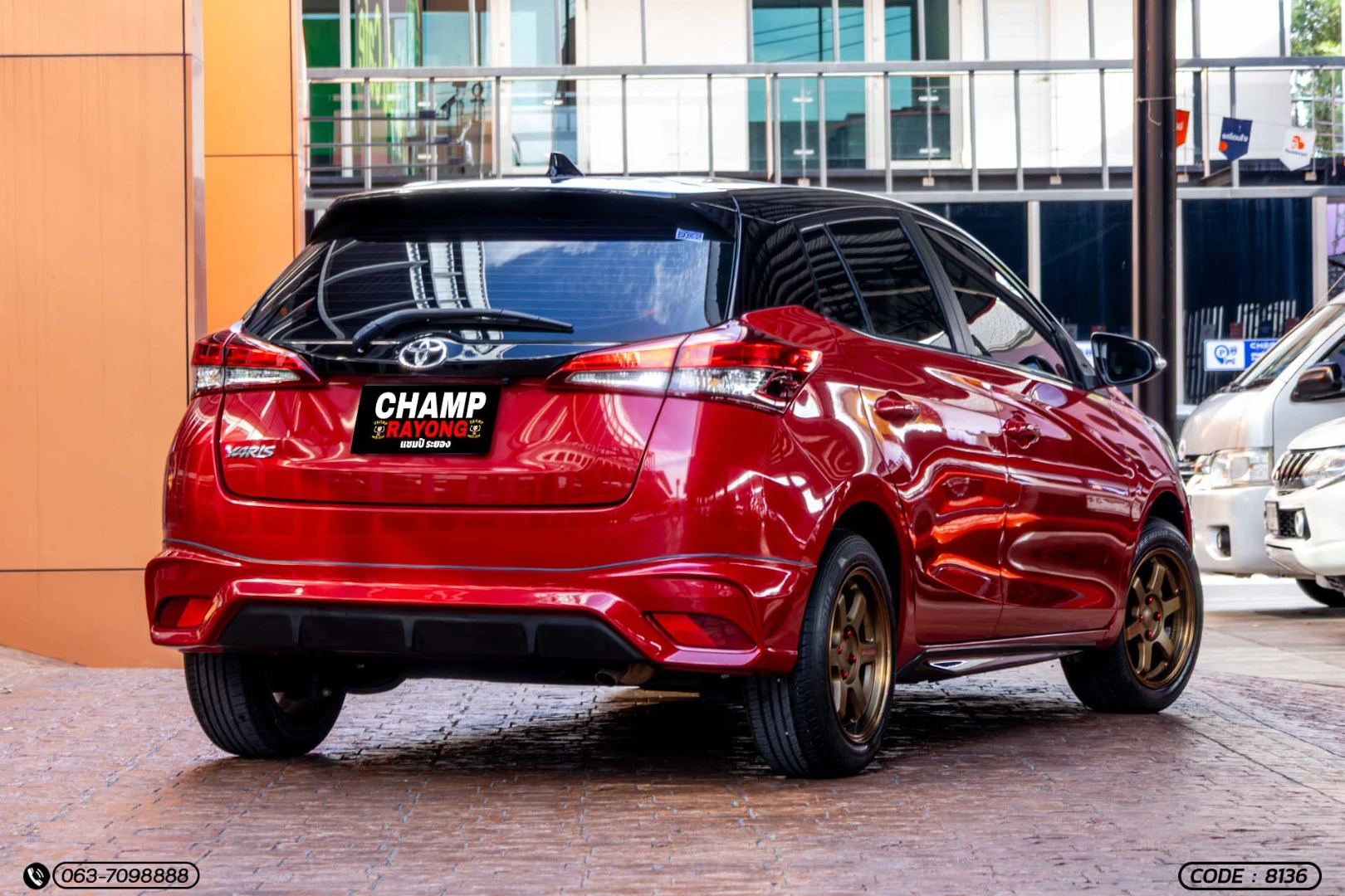 Toyota YARIS 1.2 SPORT PREMIUM (BLACK ROOF) (MY20) - ภาพย่อที่ 9