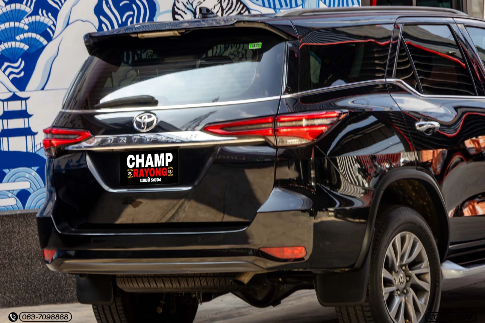 Toyota FORTUNER 2.4 V (MY20) - ภาพย่อที่ 9