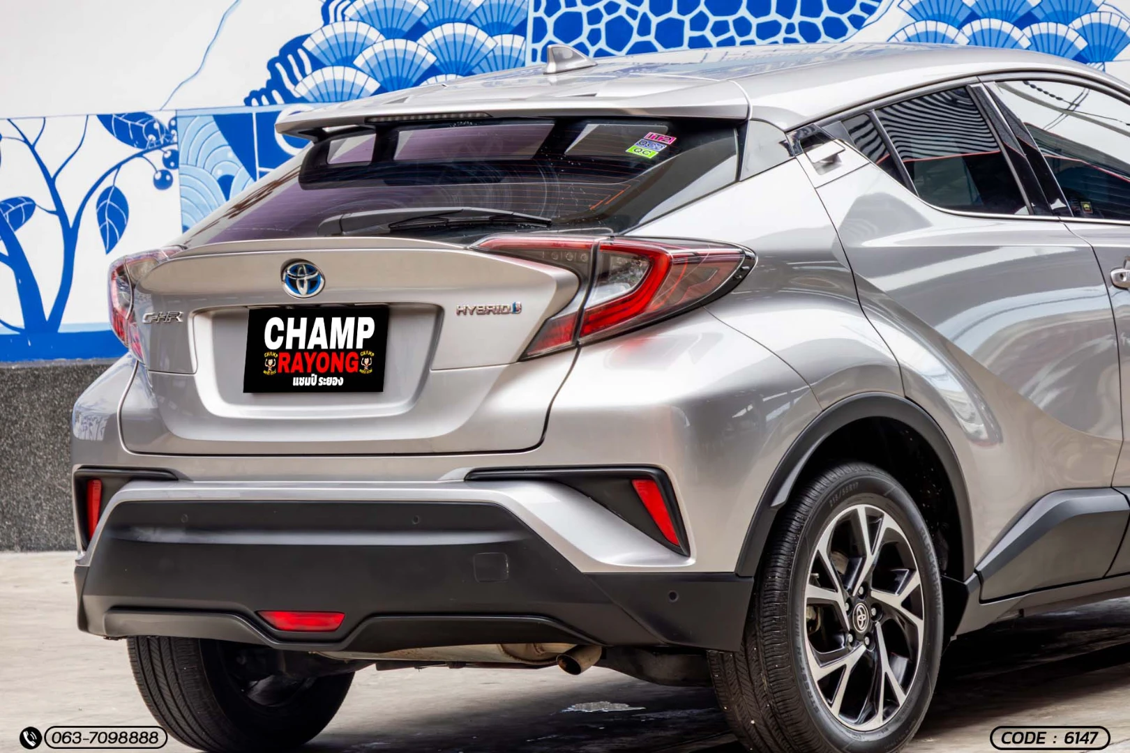 Toyota C-HR 1.8 HYBRID MID - ภาพย่อที่ 9