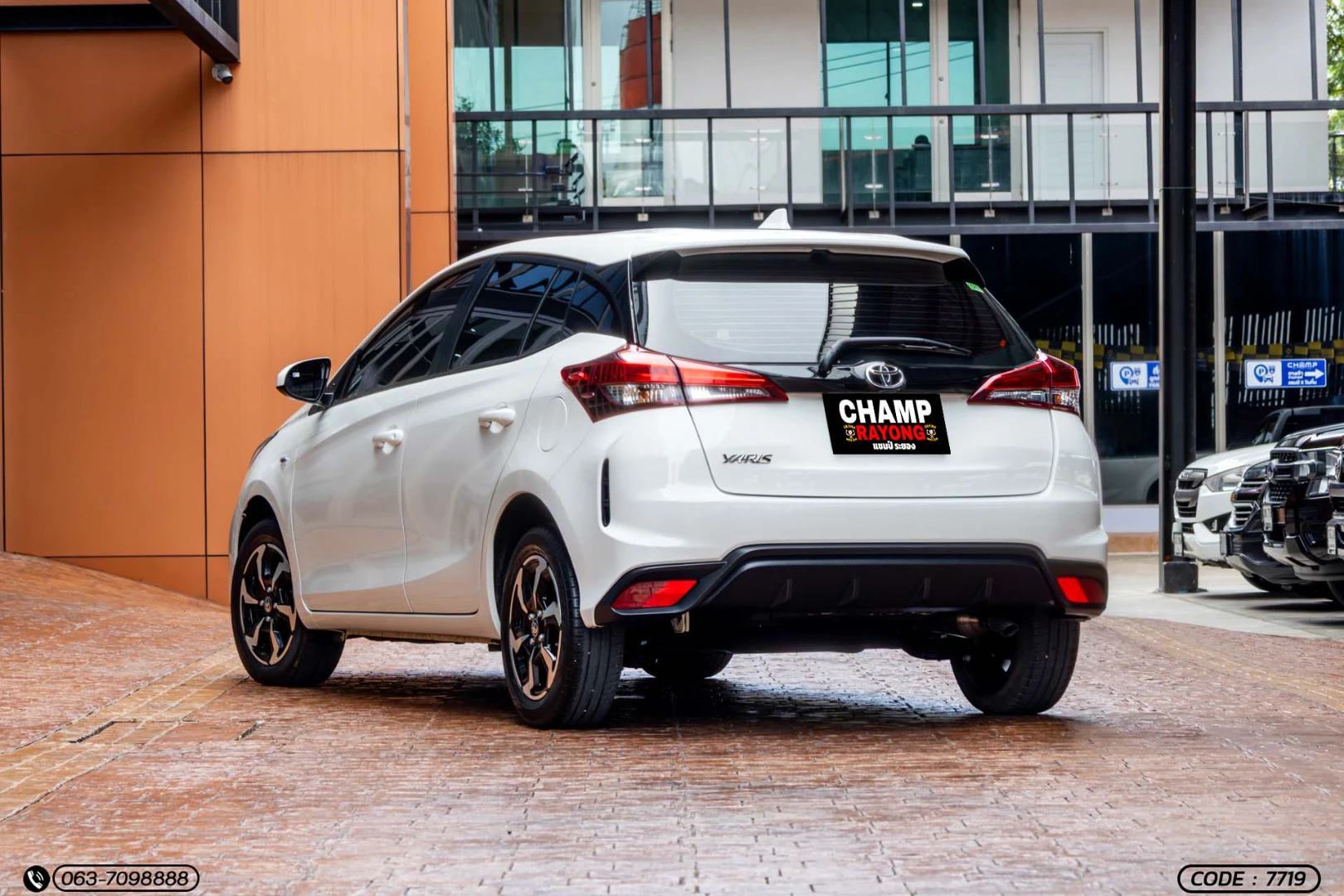 Toyota YARIS 1.2 SPORT (MY23) - ภาพย่อที่ 9
