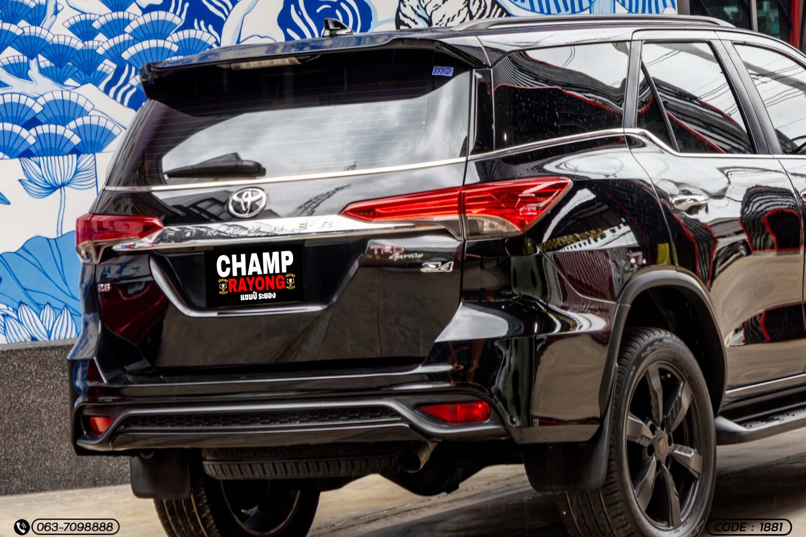 Toyota FORTUNER 2.8 V TRD SPORTIVO 4WD (MY15) (MNC) - ภาพย่อที่ 9