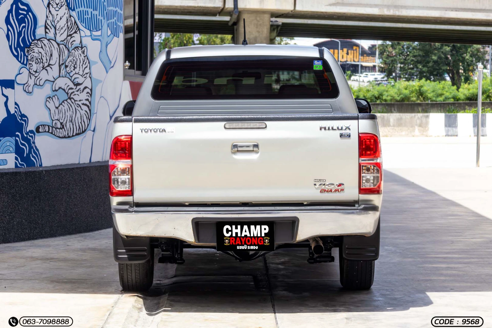 Toyota HILUX VIGO CHAMP DOUBLE CAB 2.5 E VNT - ภาพย่อที่ 9