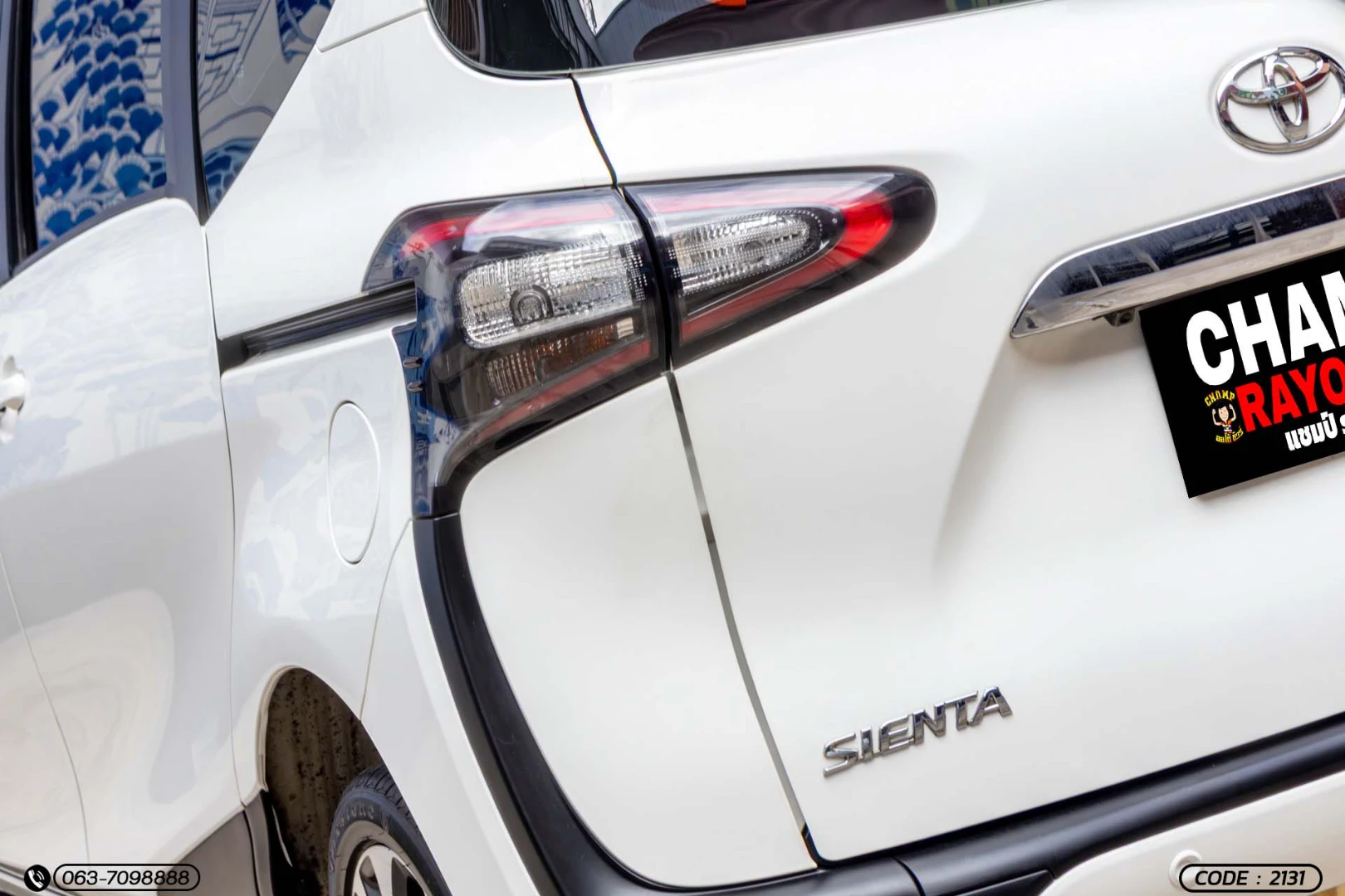 Toyota SIENTA 1.5 V - ภาพย่อที่ 10