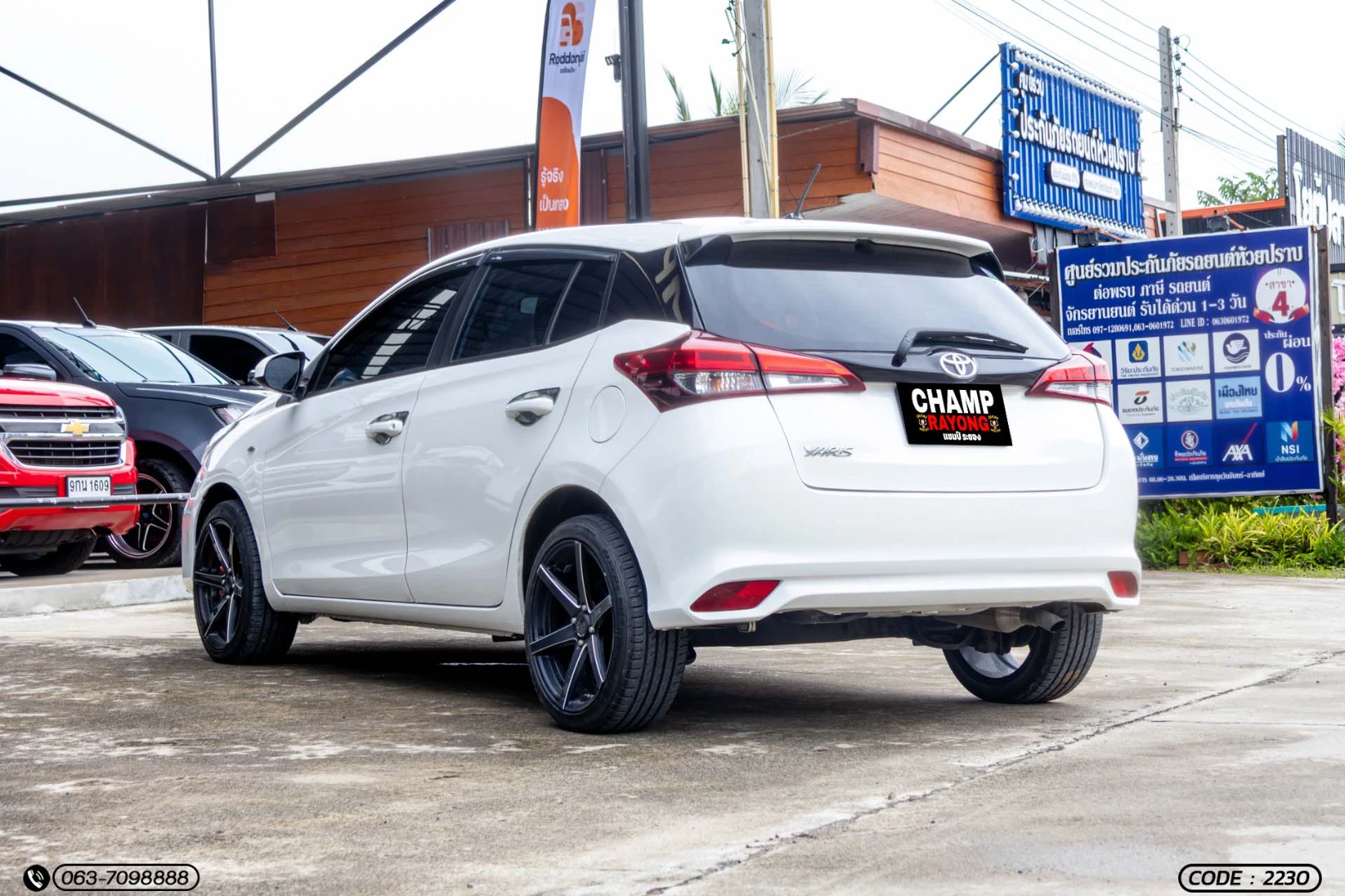 Toyota YARIS 1.2 ENTRY (MY20) - ภาพย่อที่ 10