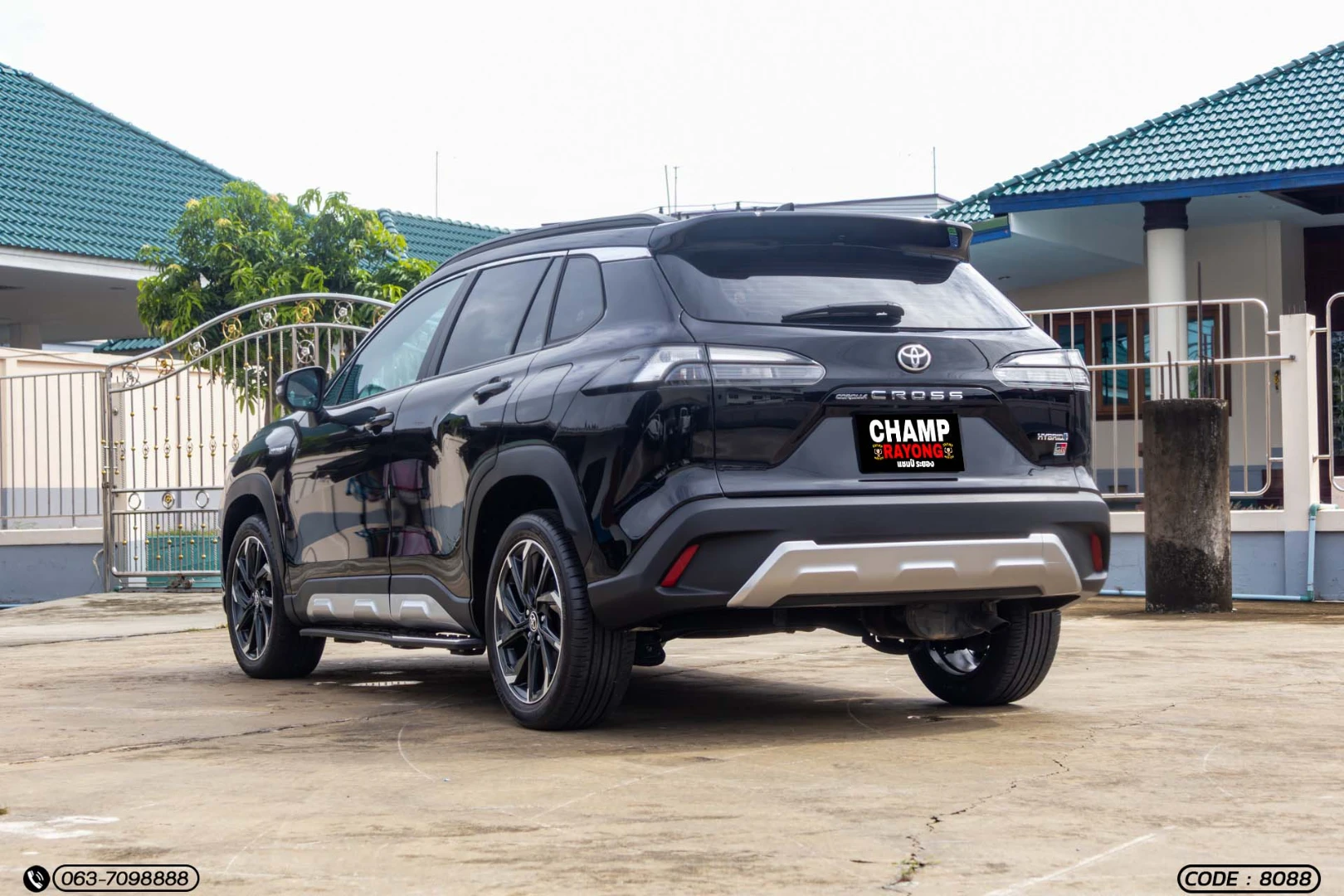 Toyota COROLLA CROSS 1.8 HYBRID GR SPORT - ภาพย่อที่ 10