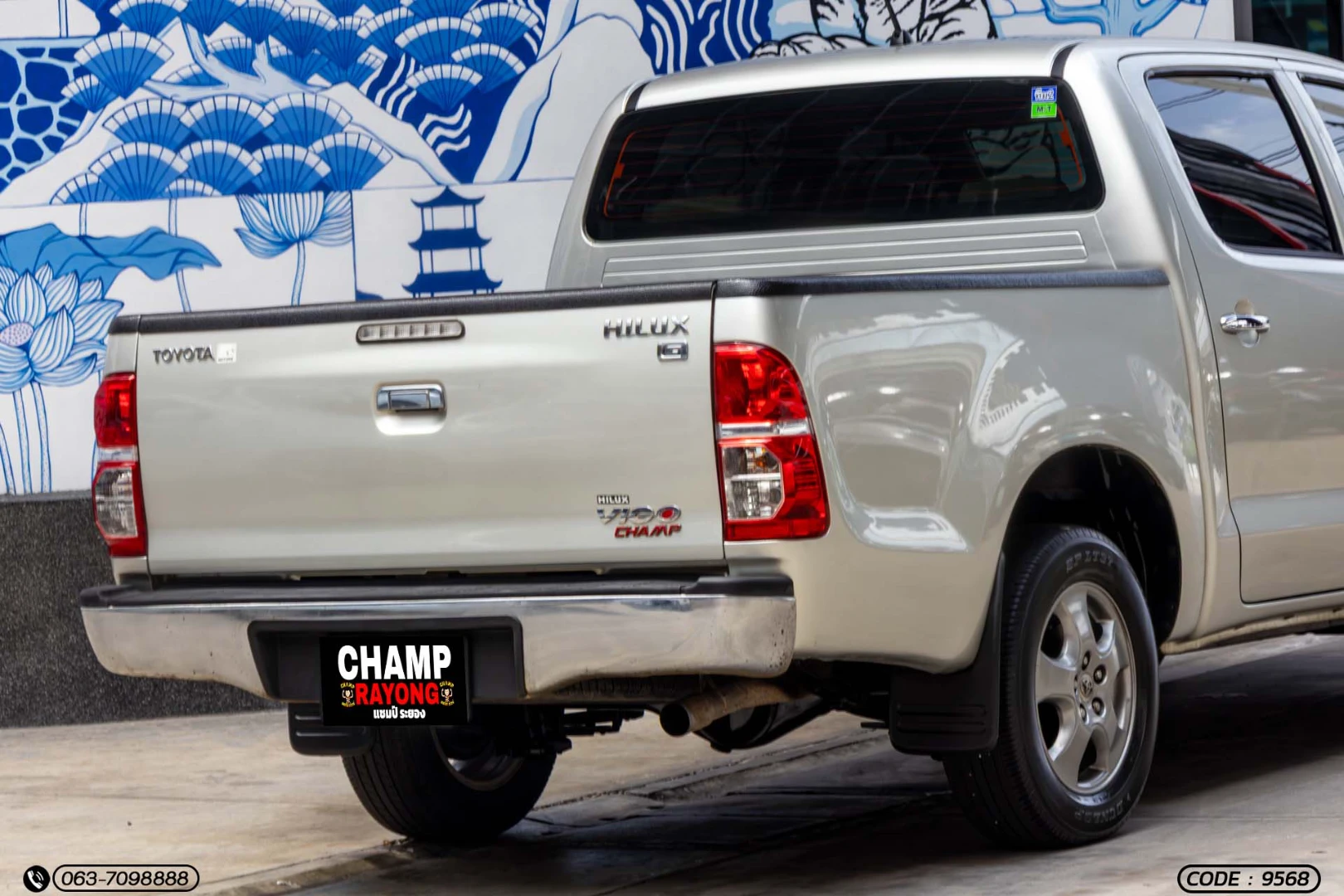Toyota HILUX VIGO CHAMP DOUBLE CAB 2.5 E VNT - ภาพย่อที่ 10
