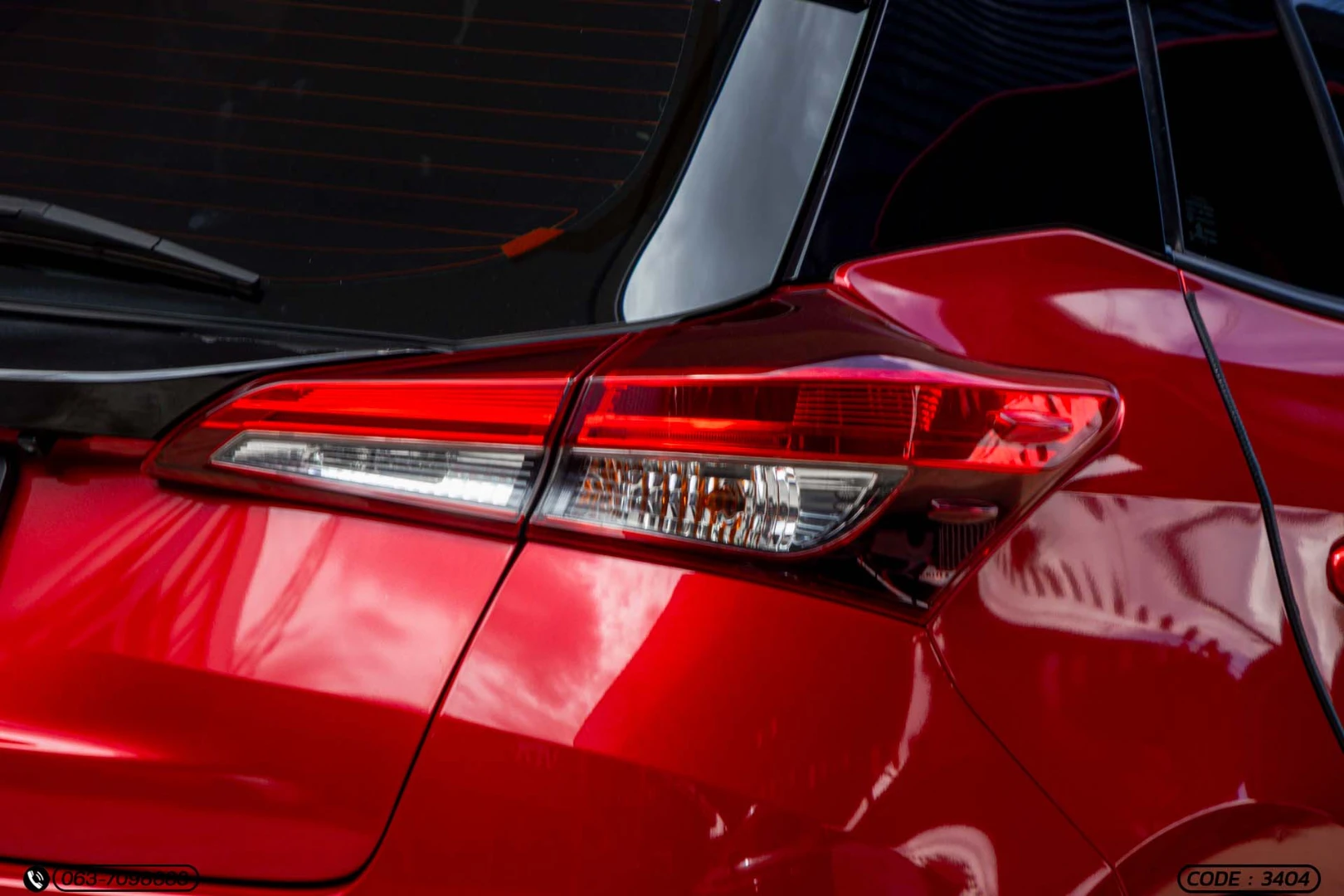 Toyota YARIS 1.2 SPORT PREMIUM (BLACK ROOF) (MY20) - ภาพย่อที่ 11