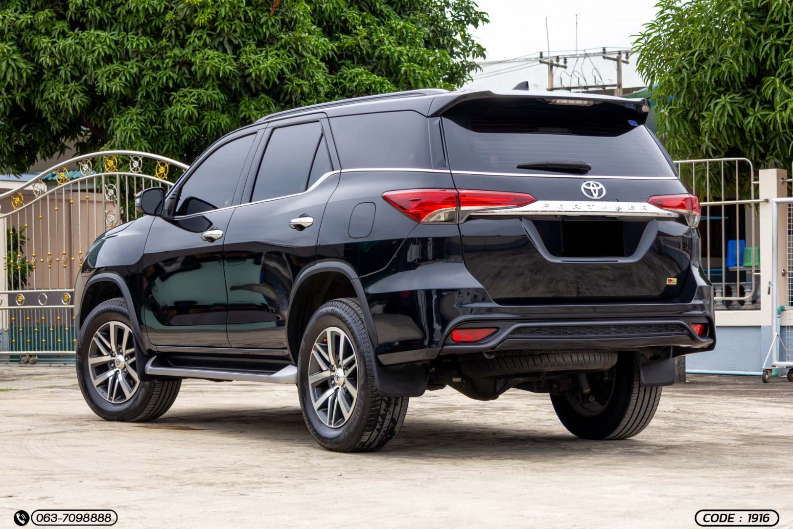 Toyota FORTUNER 2.4 V (MY20) - ภาพย่อที่ 9