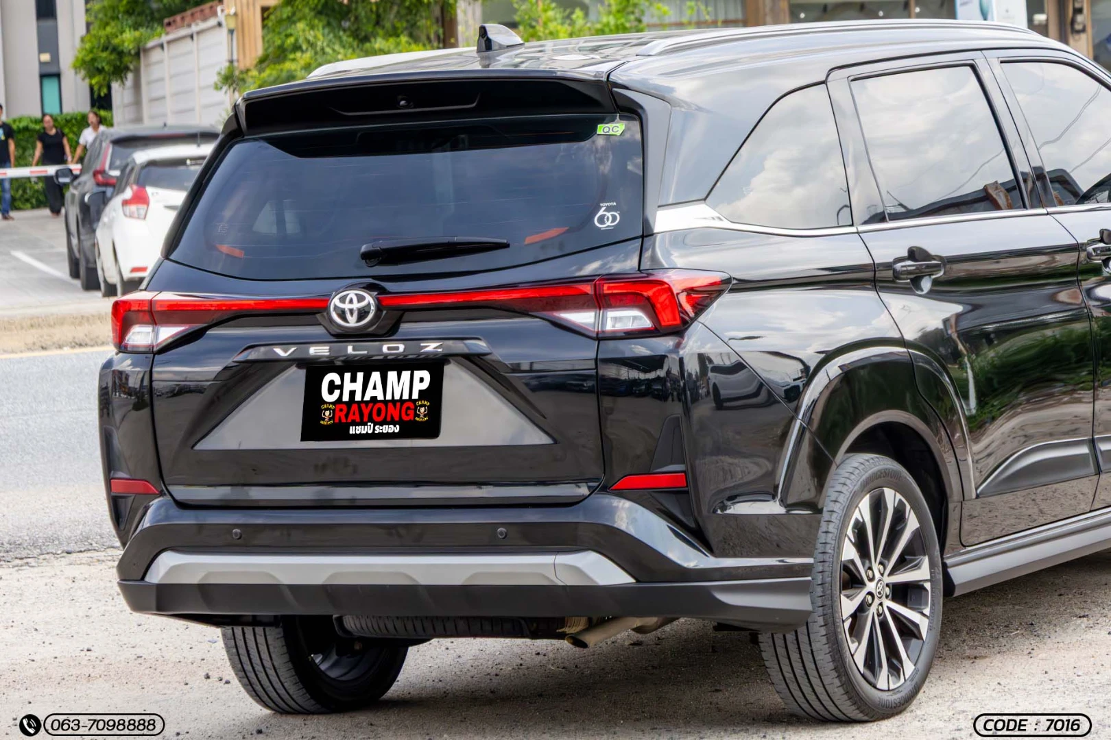 Toyota VELOZ 1.5 PREMIUM - ภาพย่อที่ 11
