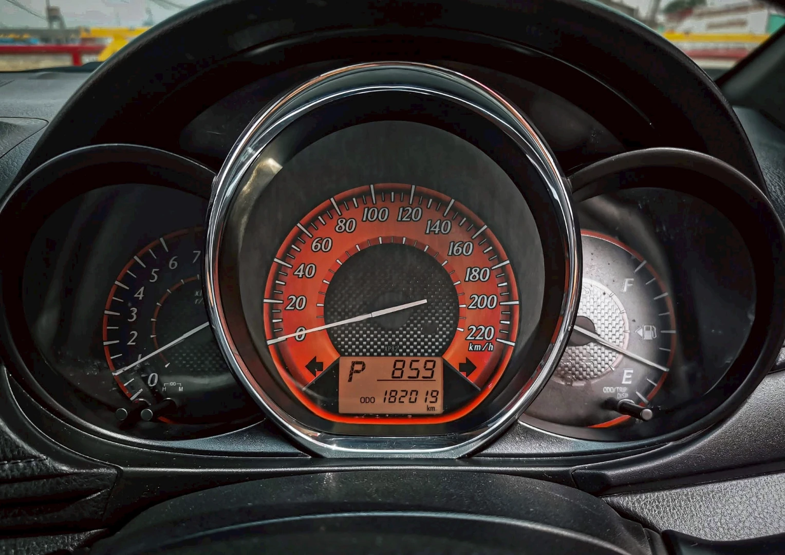 Toyota YARIS 1.2 G - ภาพย่อที่ 12