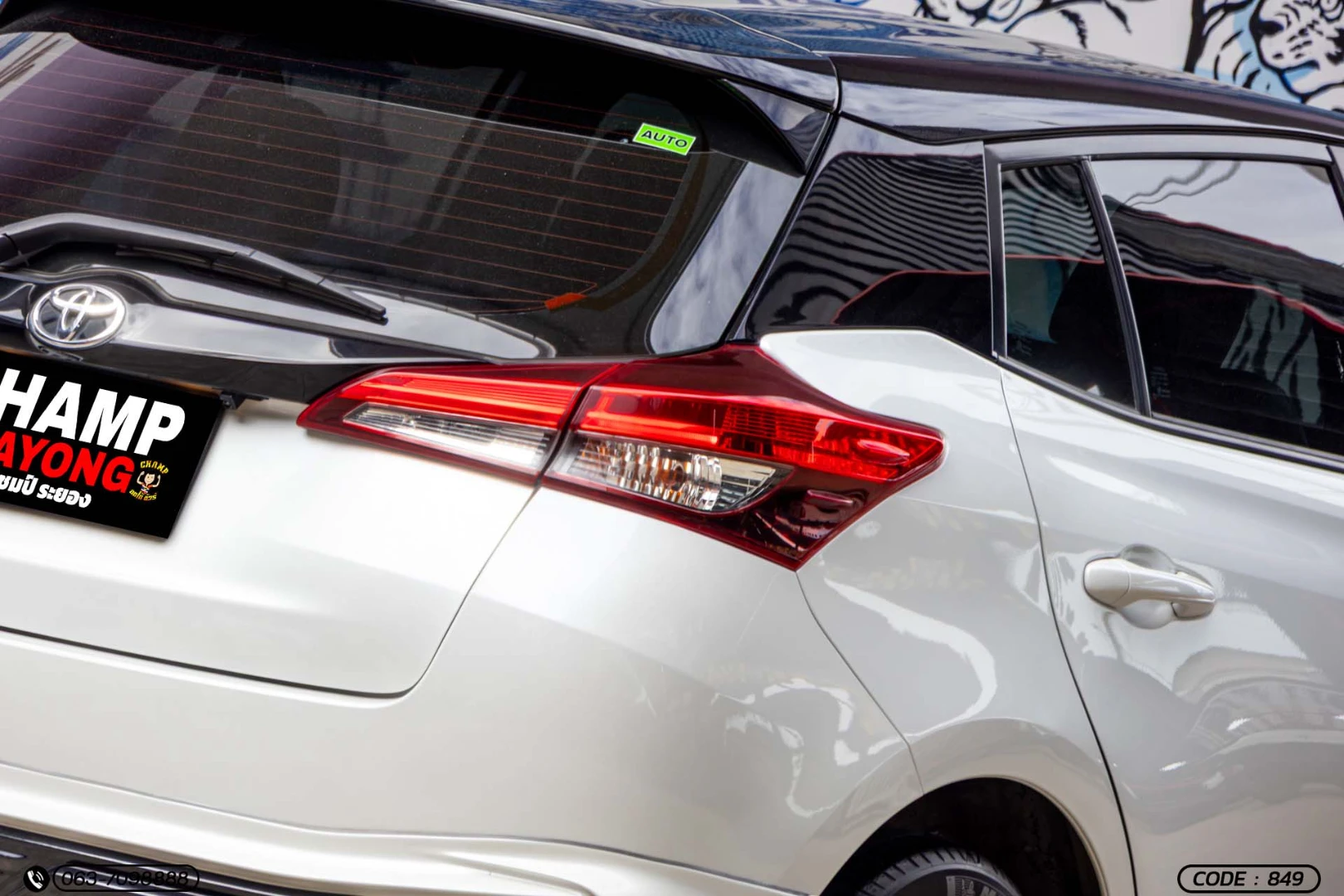 Toyota YARIS 1.2 SPORT PREMIUM (MY20) (MNC) - ภาพย่อที่ 11