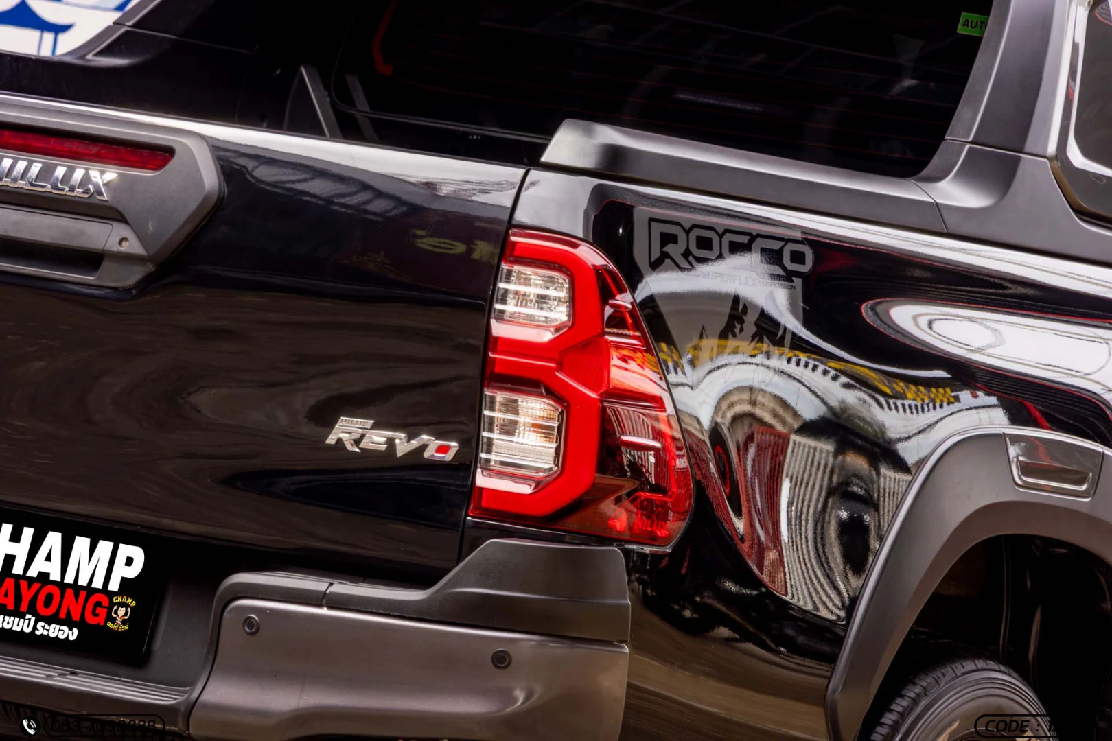 Toyota HILUX REVO DOUBLE CAB 2.4 PRERUNNER ROCCO (MY22) - ภาพย่อที่ 11