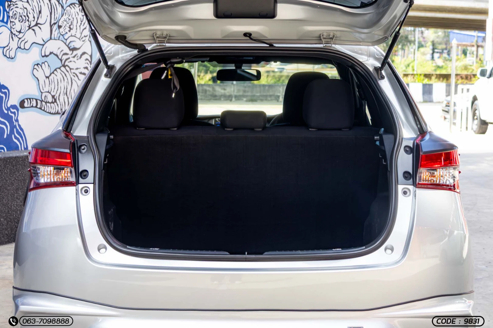 Toyota YARIS 1.2 ENTRY (MY20) - ภาพย่อที่ 12