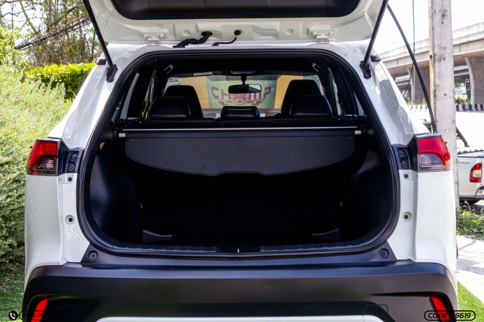 Toyota COROLLA CROSS 1.8 HYBRID SMART - ภาพย่อที่ 12