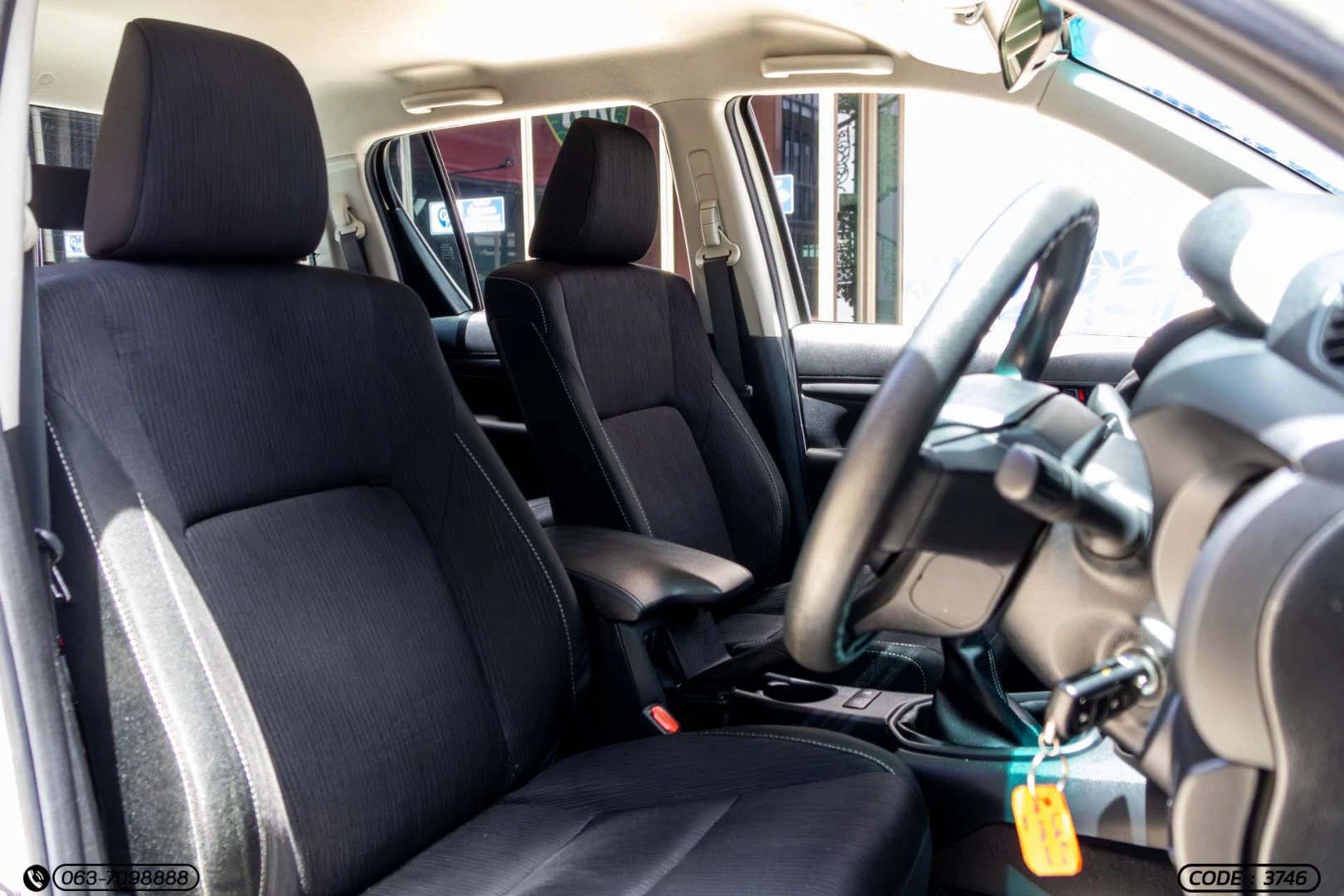 Toyota HILUX REVO DOUBLE CAB 2.4 J PLUS Z EDITION (MY18) - ภาพย่อที่ 12