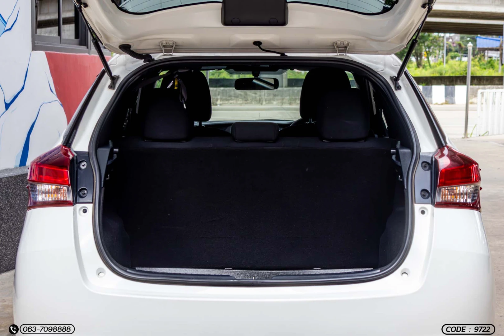 Toyota YARIS 1.2 ENTRY (MY20) - ภาพย่อที่ 12
