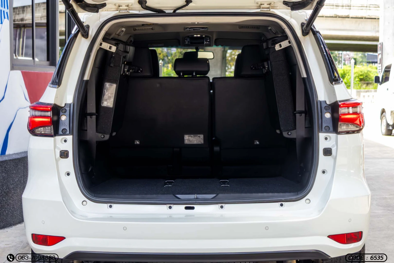Toyota FORTUNER 2.4 V (MY20) - ภาพย่อที่ 12