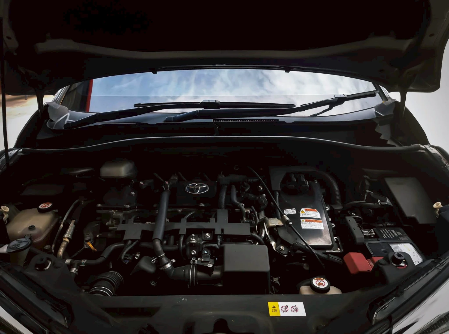 Toyota C-HR 1.8 HYBRID MID - ภาพย่อที่ 14