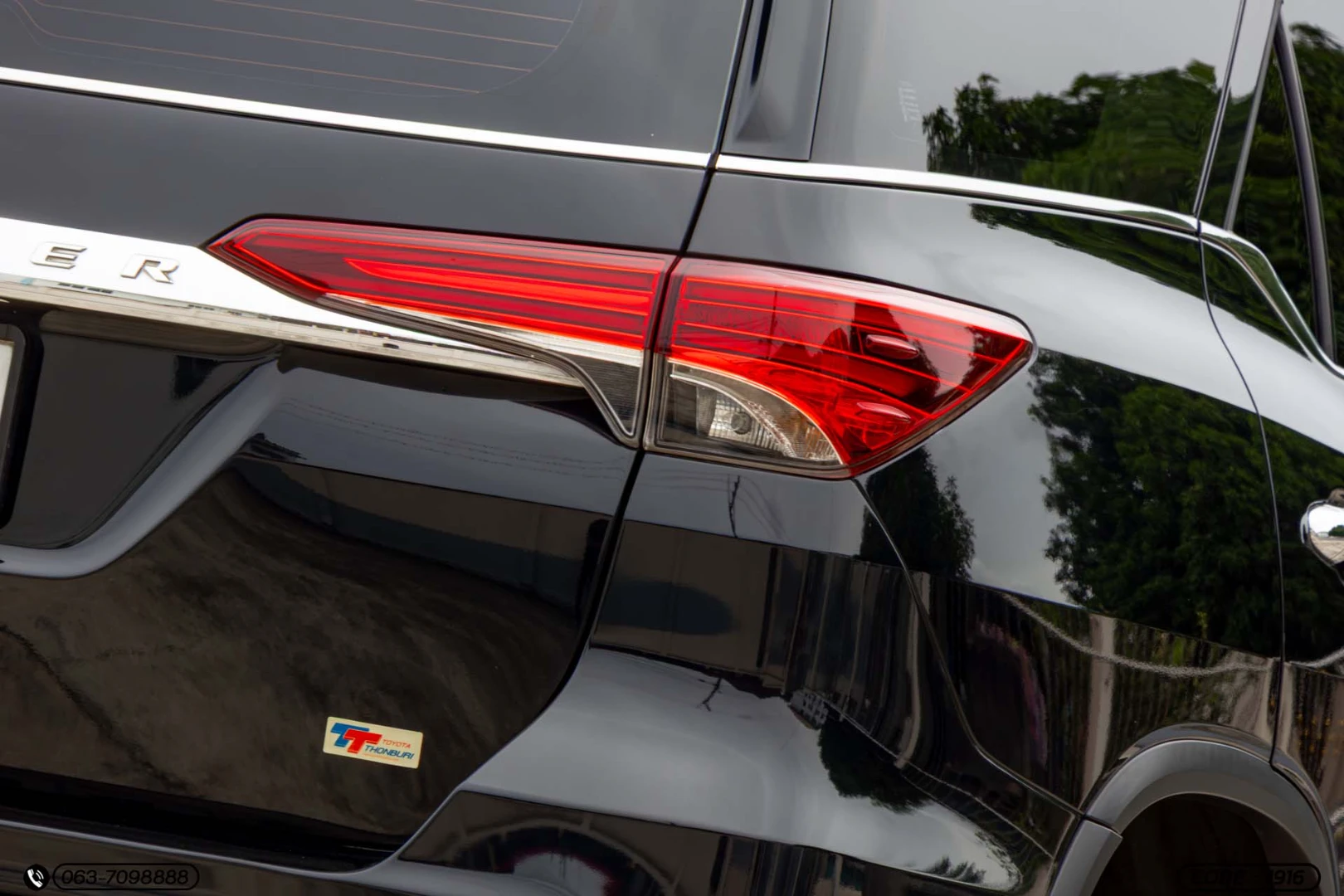 Toyota FORTUNER 2.4 V (MY20) - ภาพย่อที่ 11