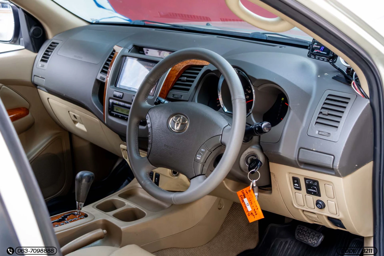 Toyota FORTUNER 3.0 V 2WD (MNC) - ภาพย่อที่ 13