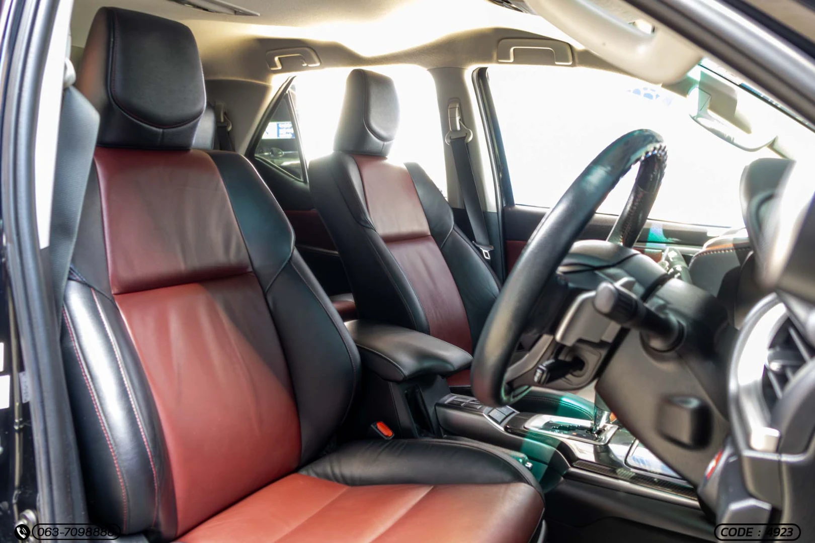 Toyota FORTUNER 2.8 V TRD SPORTIVO 4WD (MY15) (MNC) - ภาพย่อที่ 13