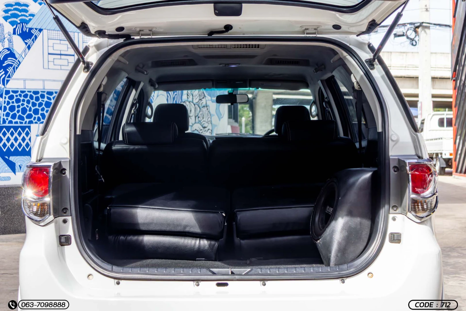 Toyota FORTUNER 2.5 V VNT 2WD (CHAMP) - ภาพย่อที่ 13
