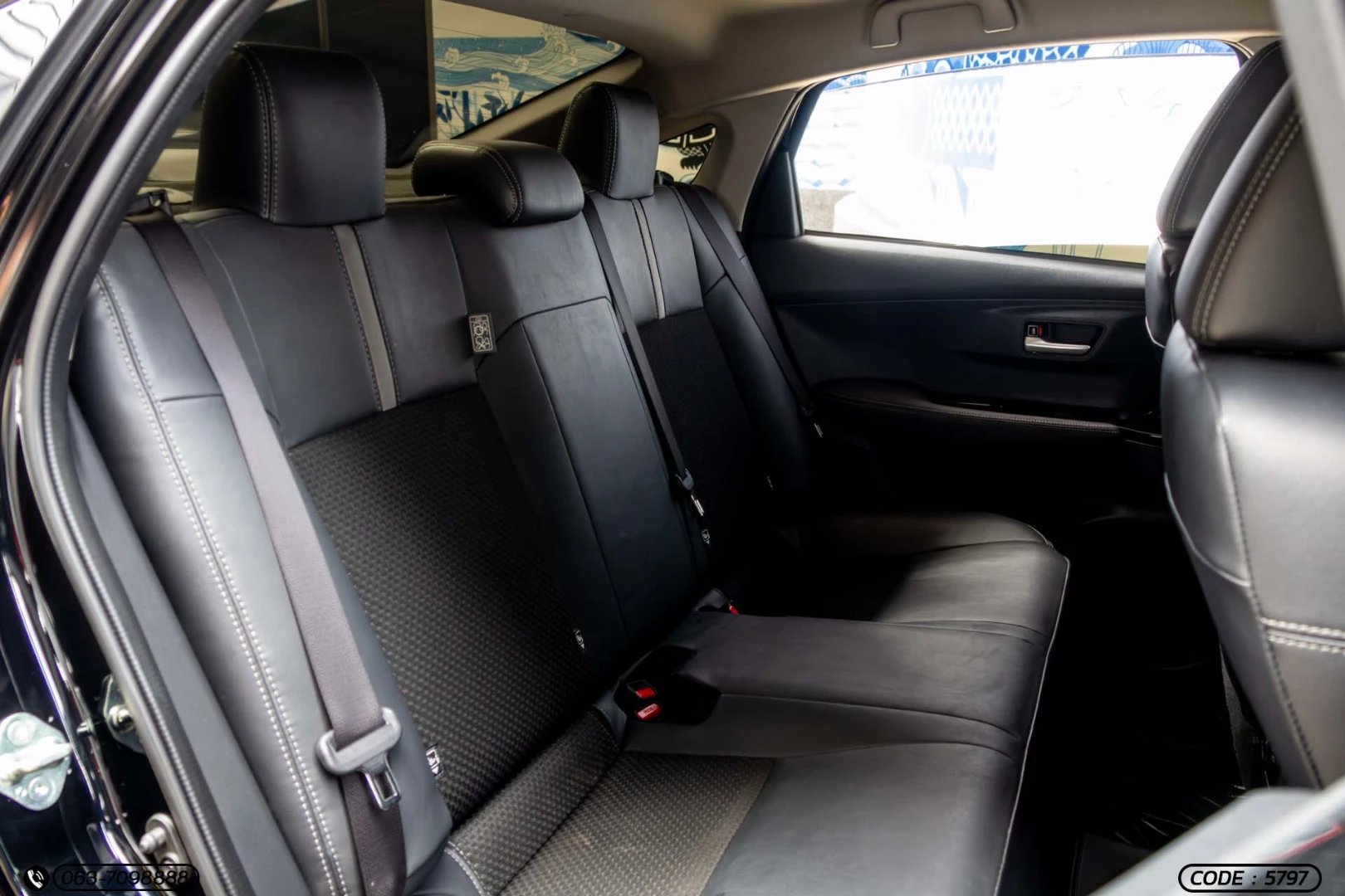 Toyota YARIS ATIV 1.2 PREMIUM (MY22) - ภาพย่อที่ 13