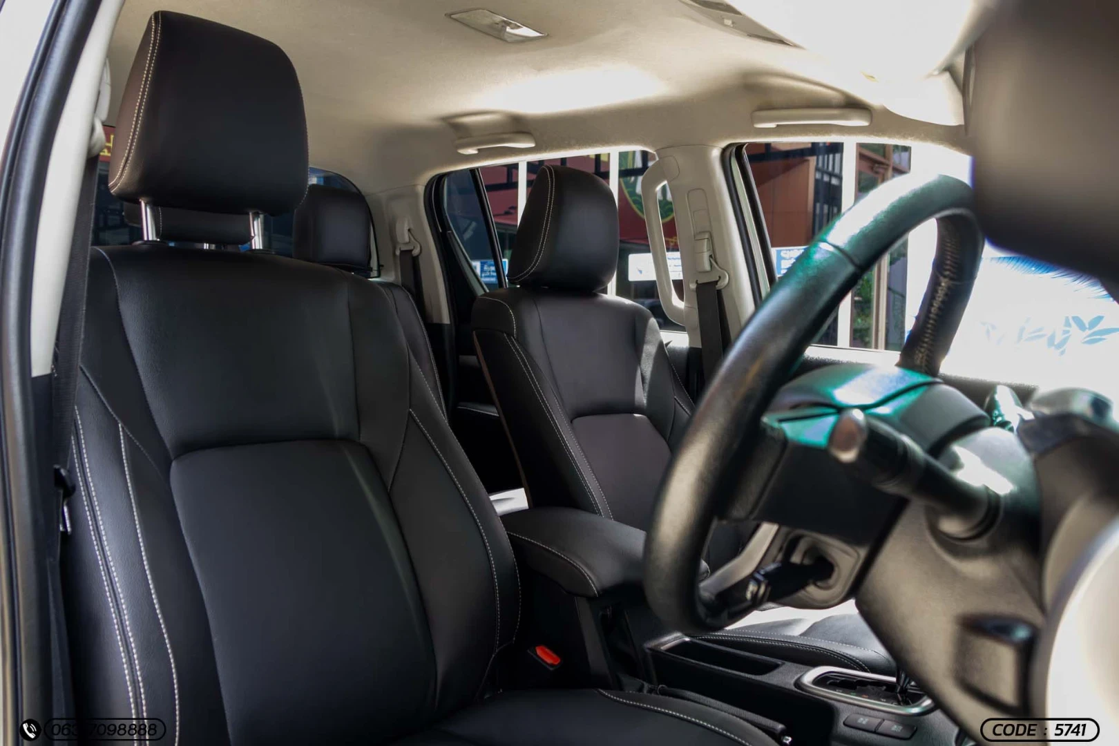 Toyota HILUX REVO DOUBLE CAB 2.8 G PRERUNNER NAVI - ภาพย่อที่ 14