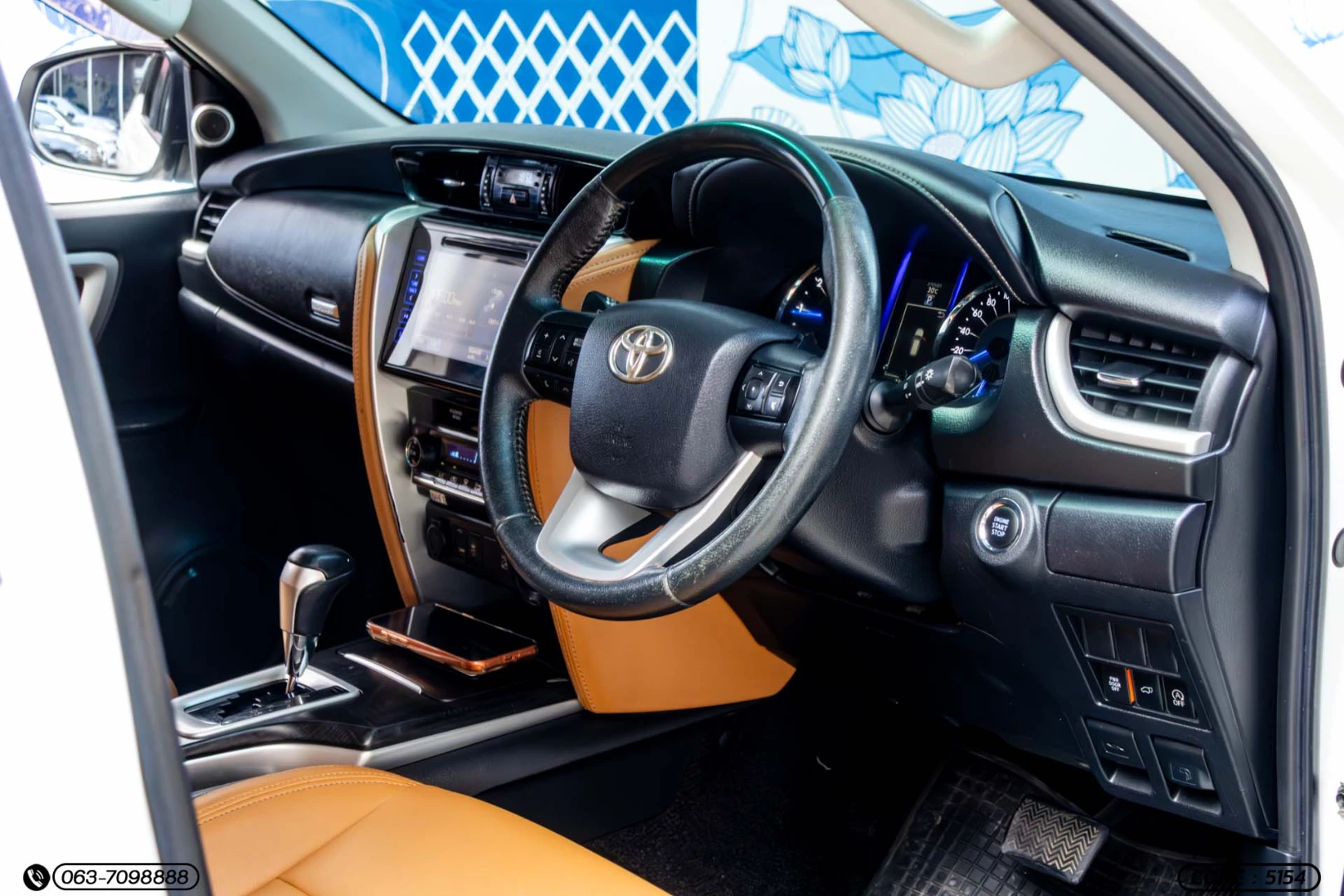 Toyota FORTUNER 2.8 V 4WD (MY15) - ภาพย่อที่ 14