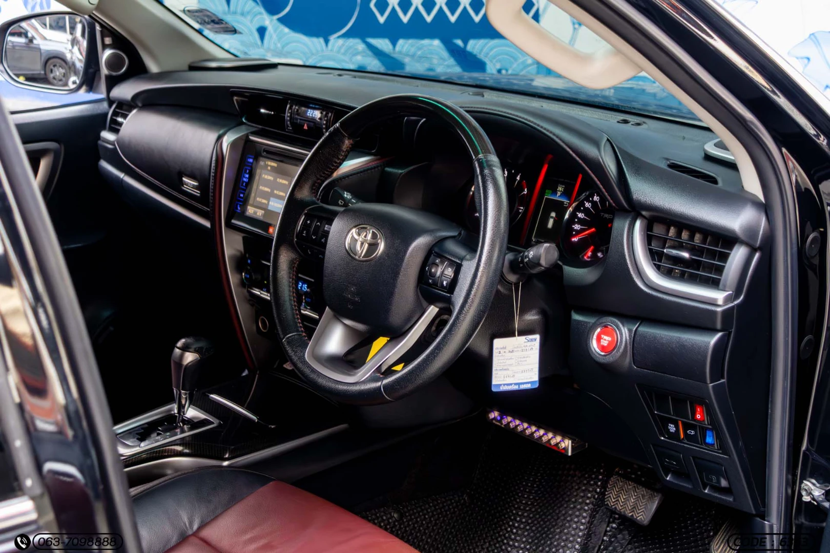 Toyota FORTUNER 2.8 V TRD SPORTIVO 4WD (MY15) (MNC) - ภาพย่อที่ 14