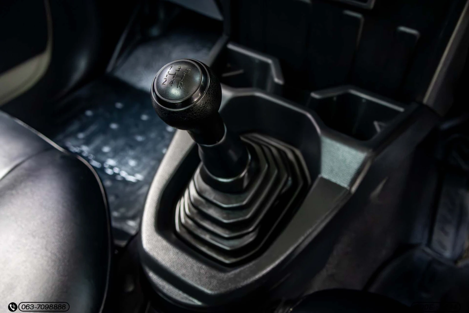 Toyota HILUX CHAMP 2.4 LWB C&C - ภาพย่อที่ 14