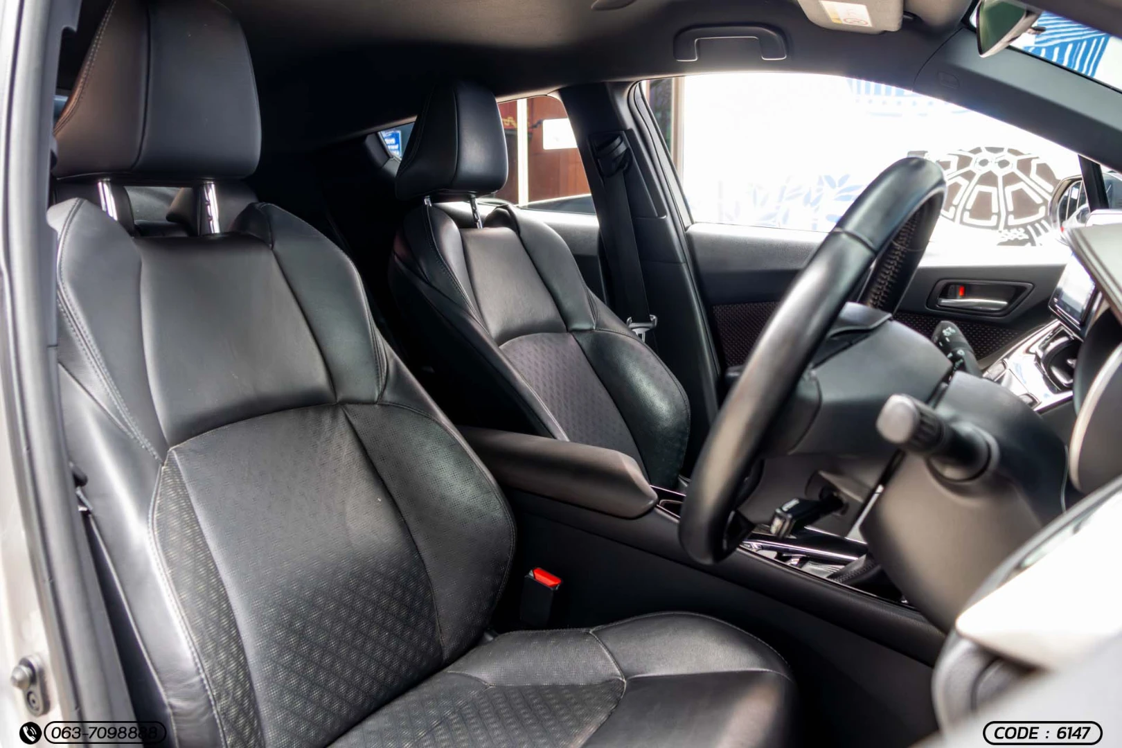 Toyota C-HR 1.8 HYBRID MID - ภาพย่อที่ 14