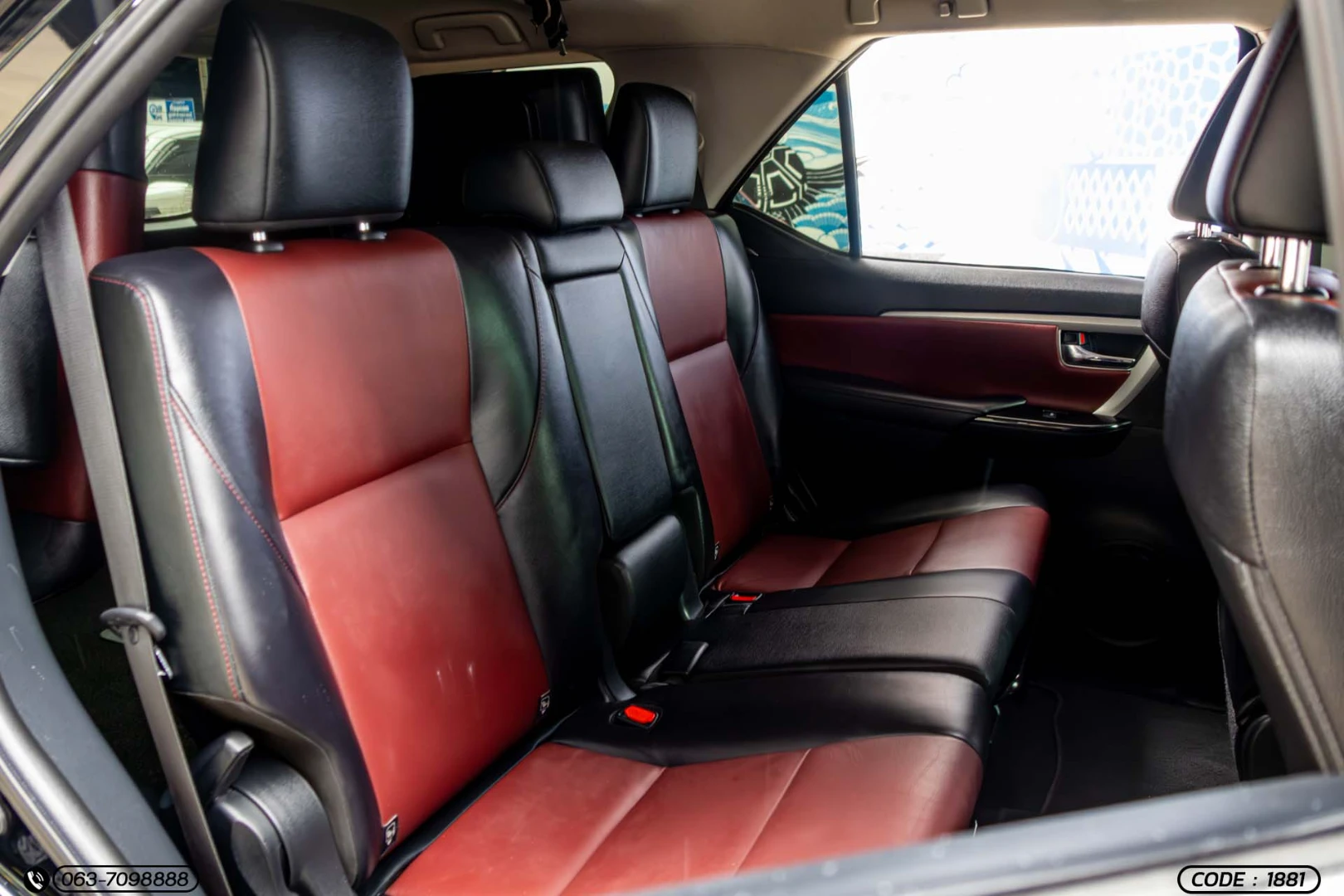 Toyota FORTUNER 2.8 V TRD SPORTIVO 4WD (MY15) (MNC) - ภาพย่อที่ 14