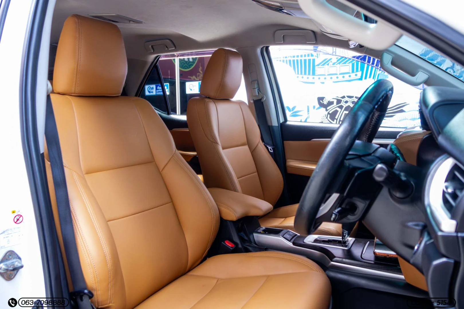 Toyota FORTUNER 2.8 V 4WD (MY15) - ภาพย่อที่ 15