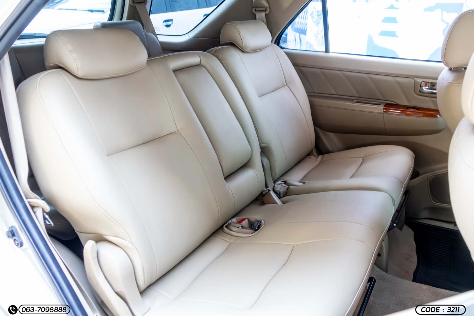 Toyota FORTUNER 3.0 V 2WD (MNC) - ภาพย่อที่ 15