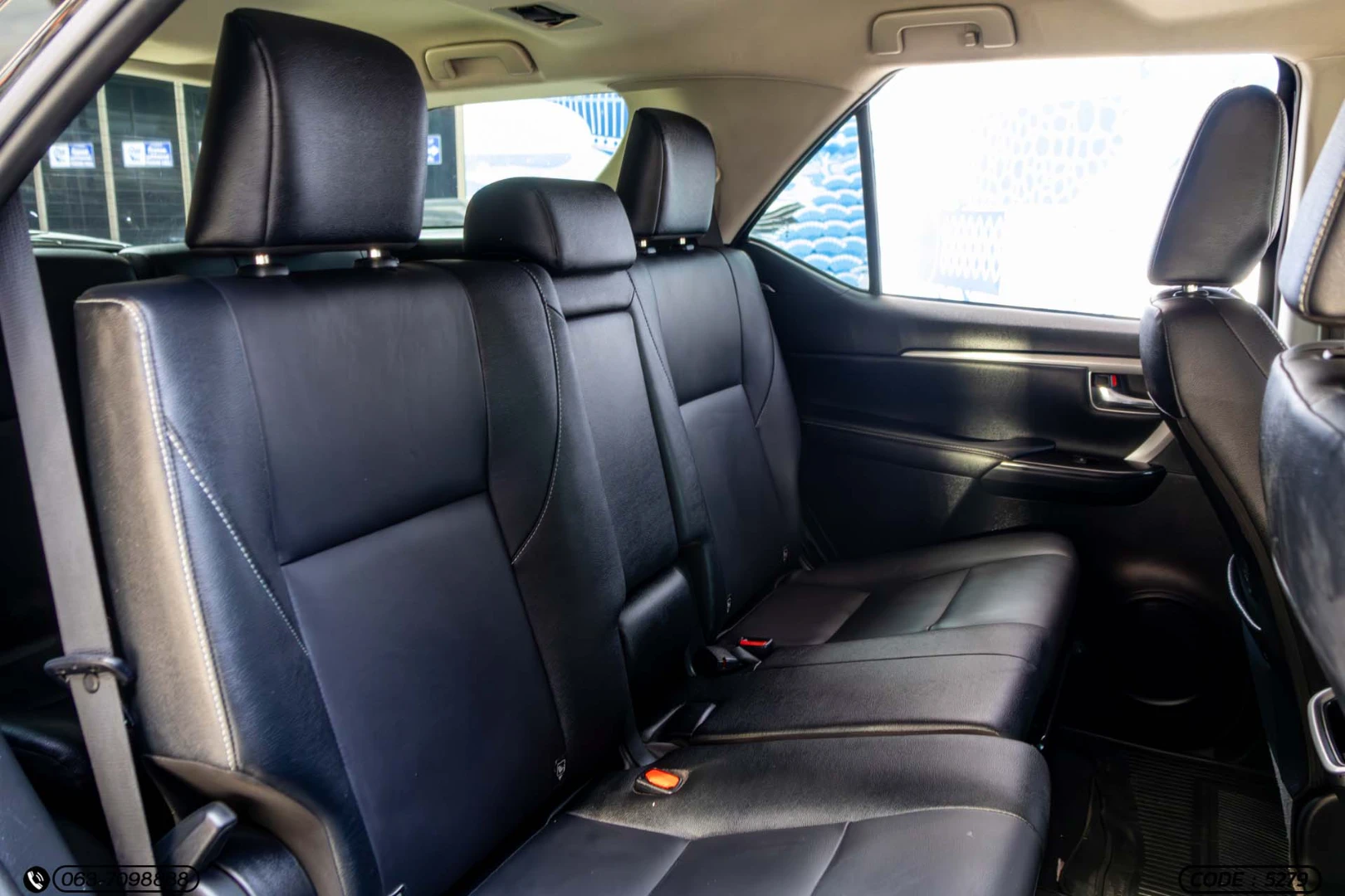 Toyota FORTUNER 2.4 V (MY20) - ภาพย่อที่ 15