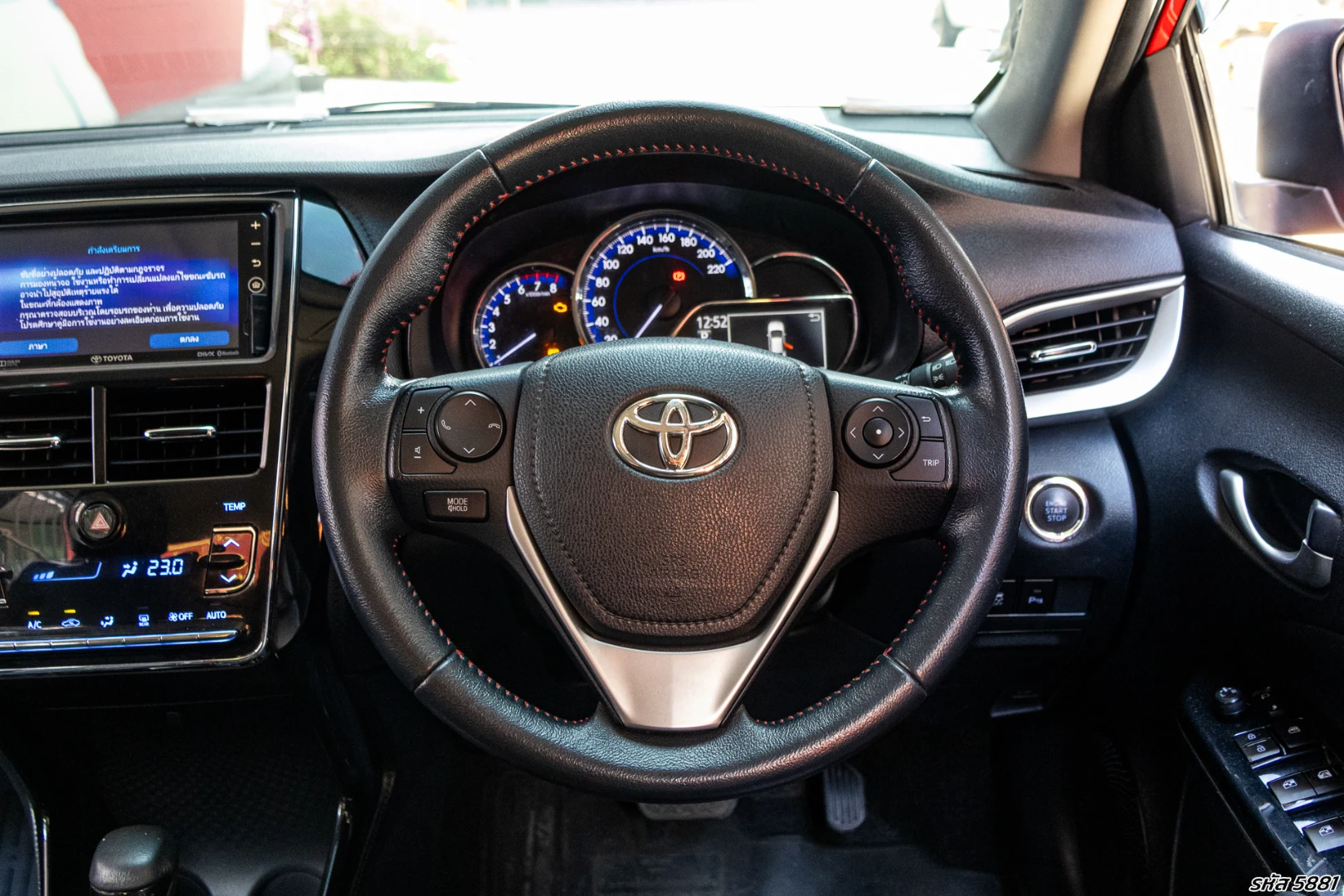 Toyota YARIS ATIV 1.2 S+ - ภาพย่อที่ 16