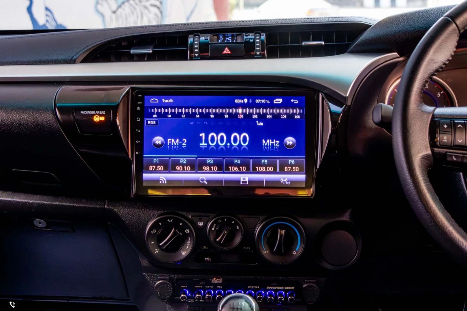 Toyota HILUX REVO SMART CAB 2.4 E PRERUNNER (MY18) - ภาพย่อที่ 16