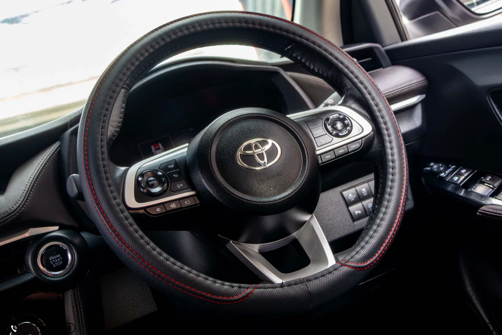 Toyota YARIS ATIV 1.2 PREMIUM (MY22) - ภาพย่อที่ 16