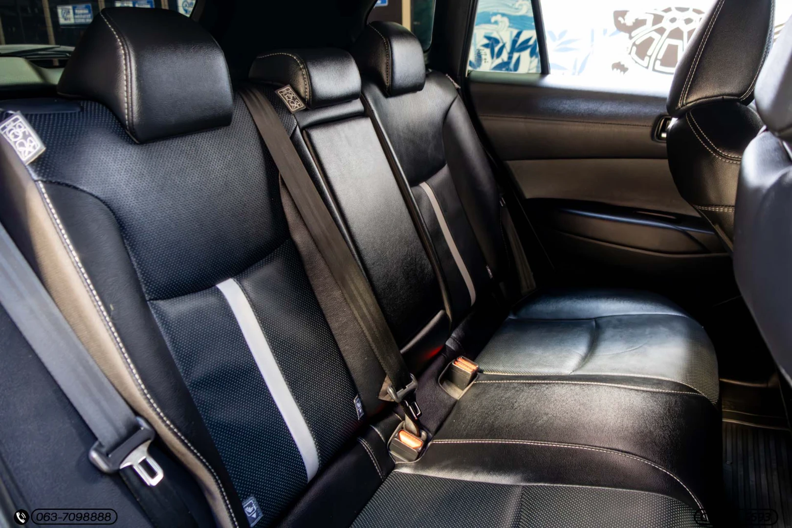 Toyota COROLLA CROSS 1.8 HYBRID GR SPORT - ภาพย่อที่ 16