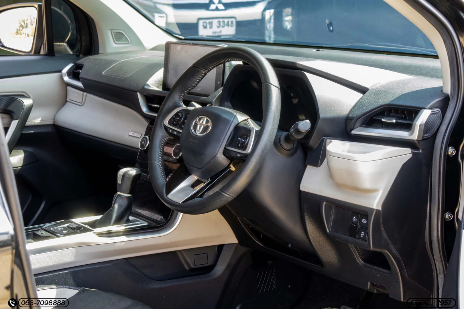 Toyota VELOZ 1.5 PREMIUM - ภาพย่อที่ 16