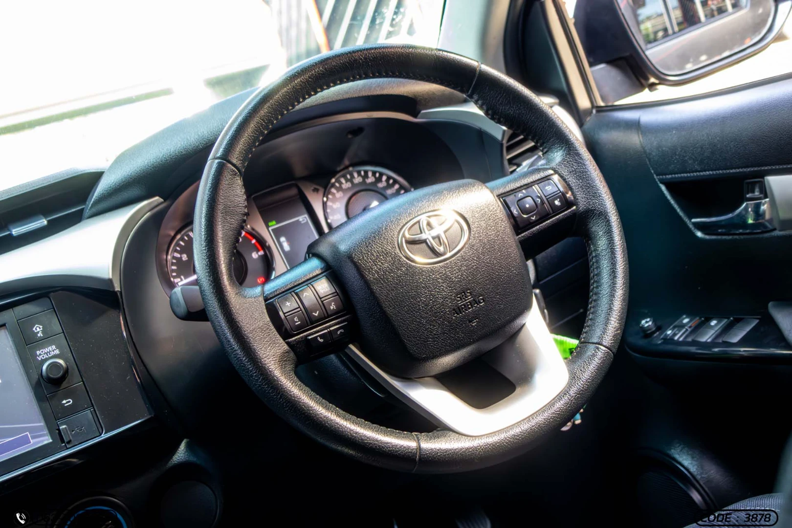 Toyota HILUX REVO DOUBLE CAB 2.4 MID Z EDITION (MY20) - ภาพย่อที่ 16