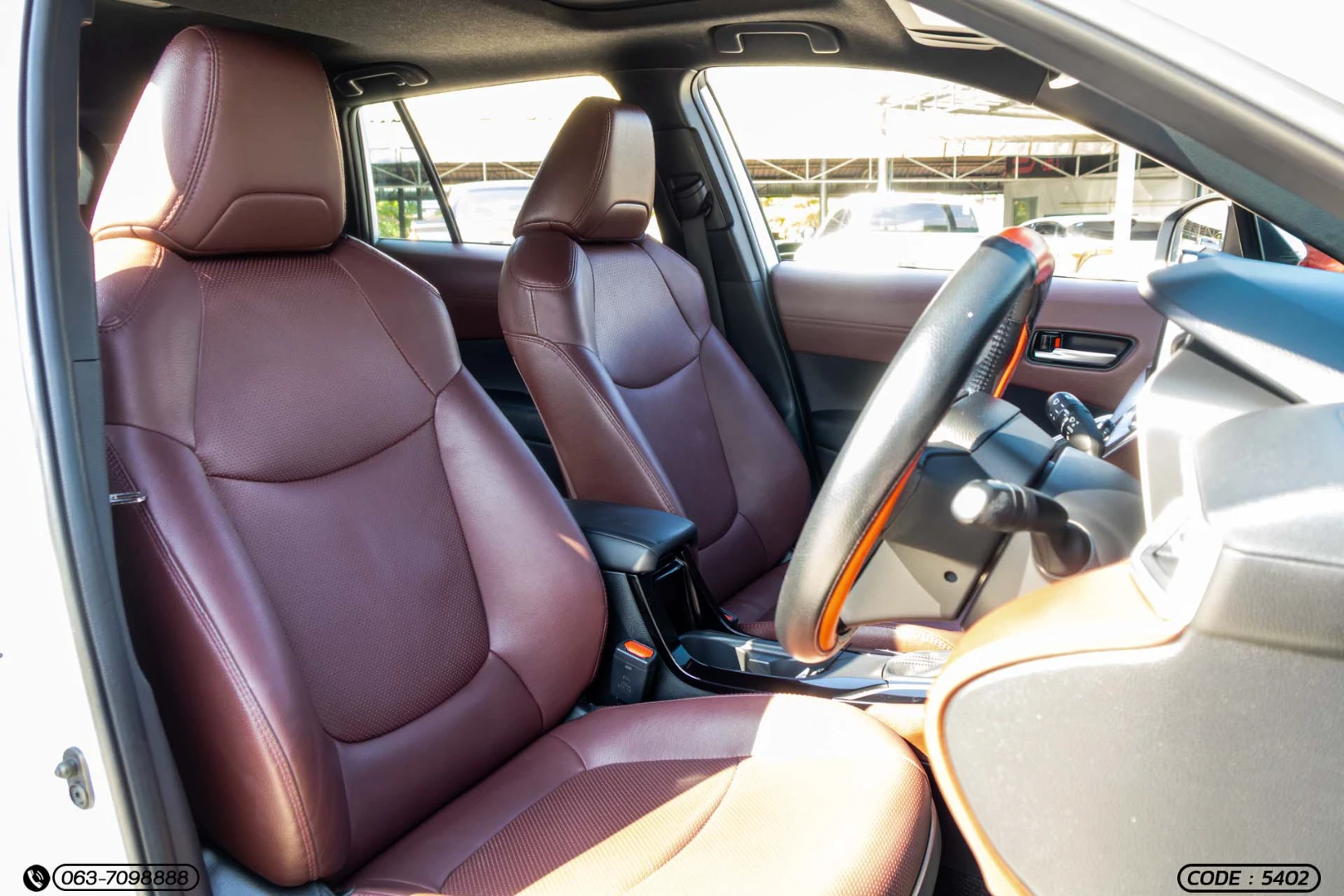 Toyota COROLLA CROSS 1.8 HYBRID PREMIUM SAFETY - ภาพย่อที่ 16