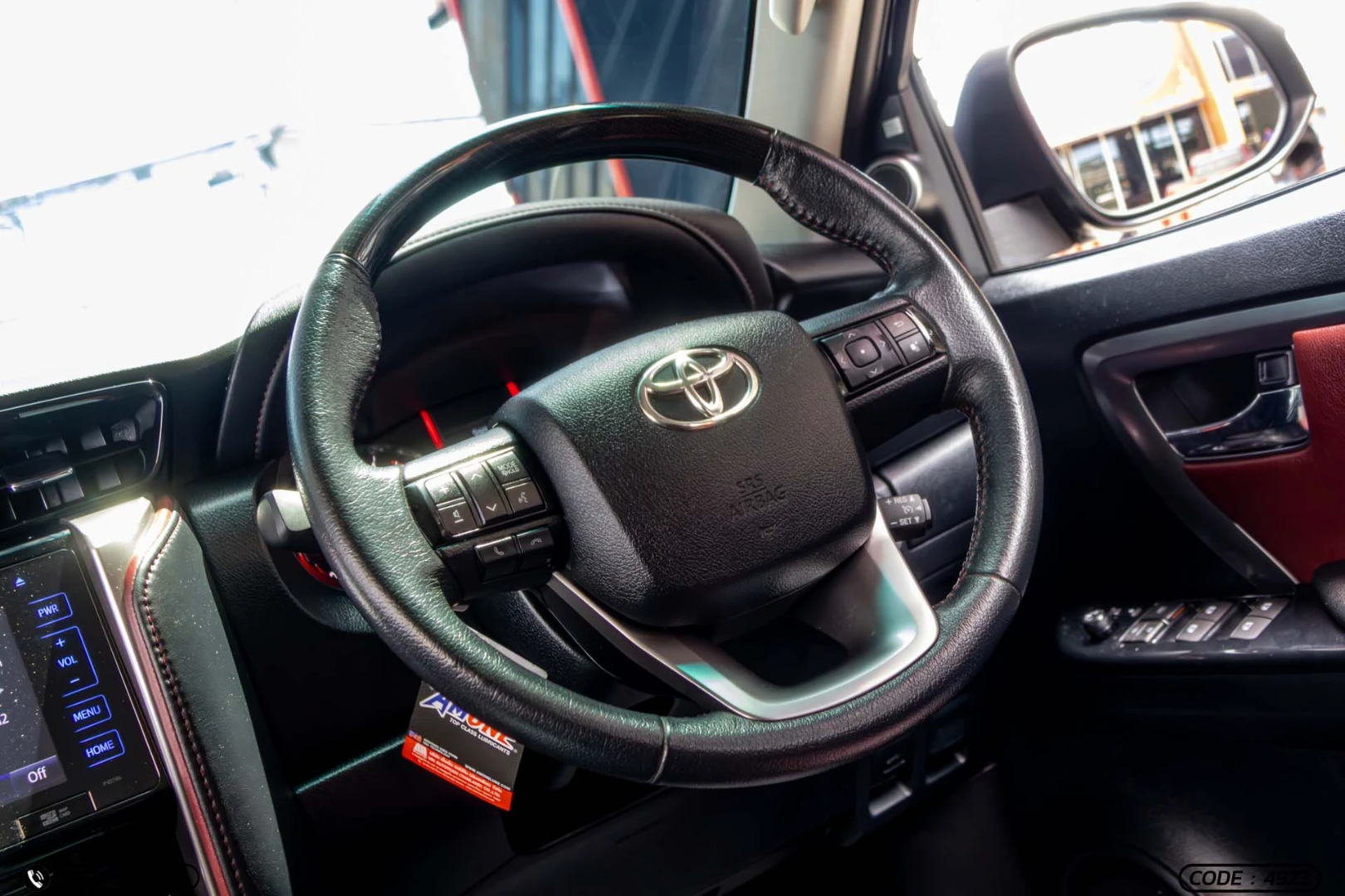 Toyota FORTUNER 2.8 V TRD SPORTIVO 4WD (MY15) (MNC) - ภาพย่อที่ 16