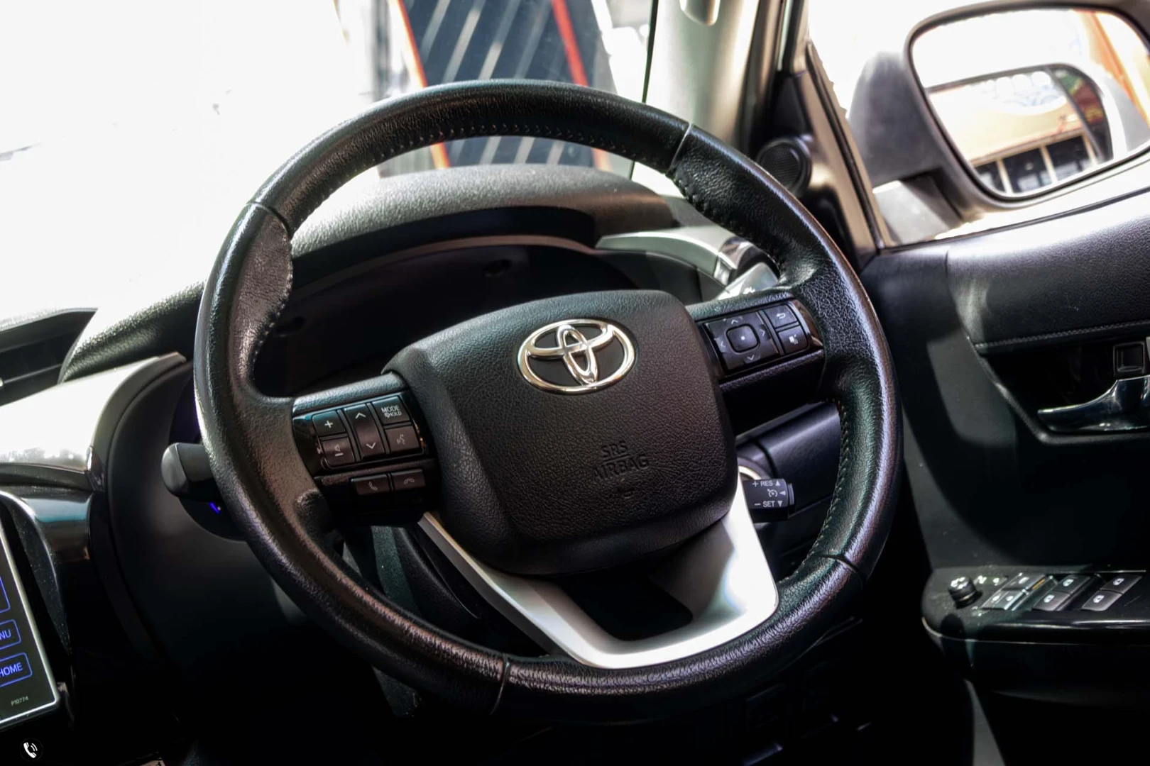 Toyota HILUX REVO DOUBLE CAB 2.8 G PRERUNNER NAVI - ภาพย่อที่ 17